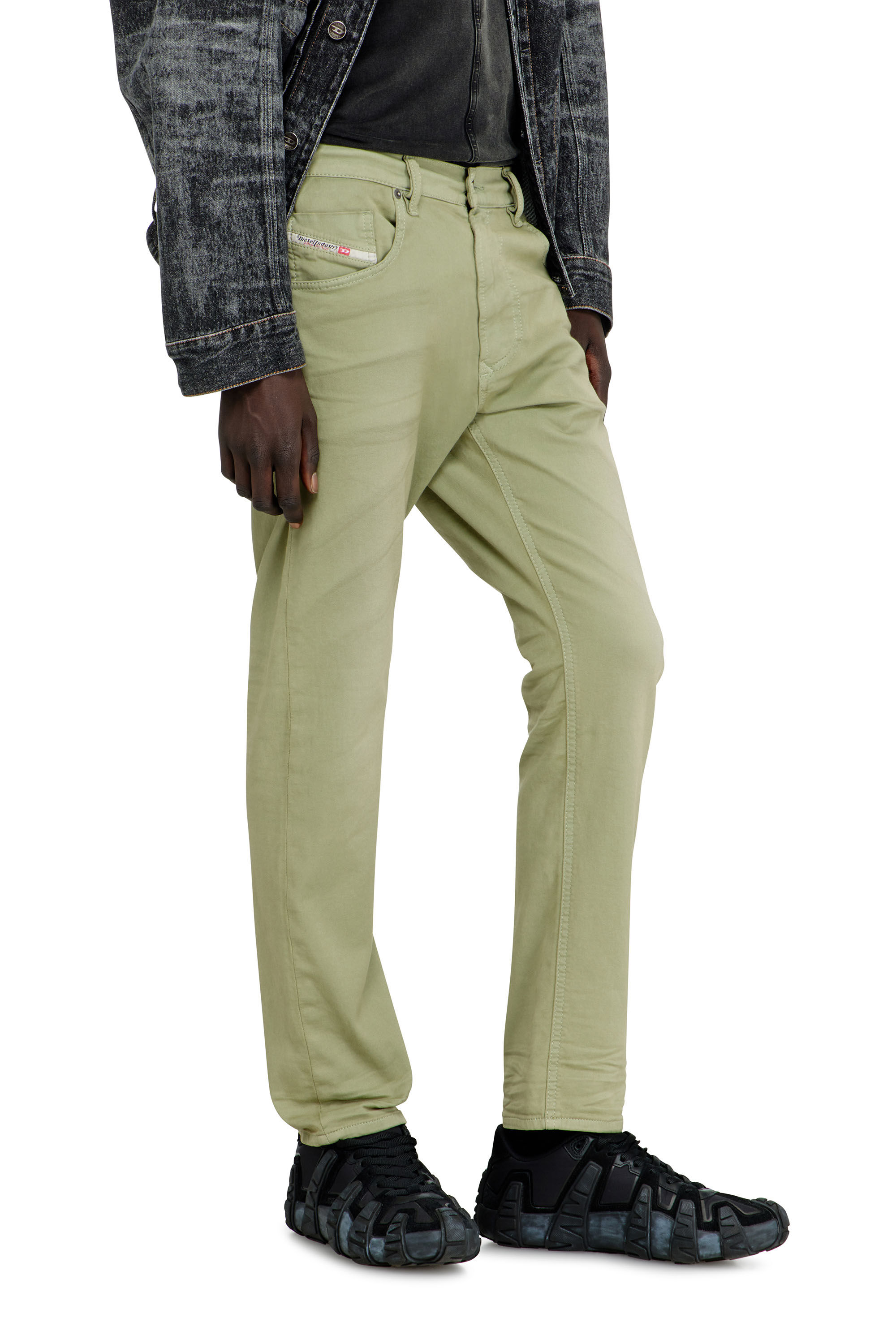 Diesel - Man's Regular 2032 D-Krooley-BW Joggjeans&reg; 0670M, Olive Green - 5