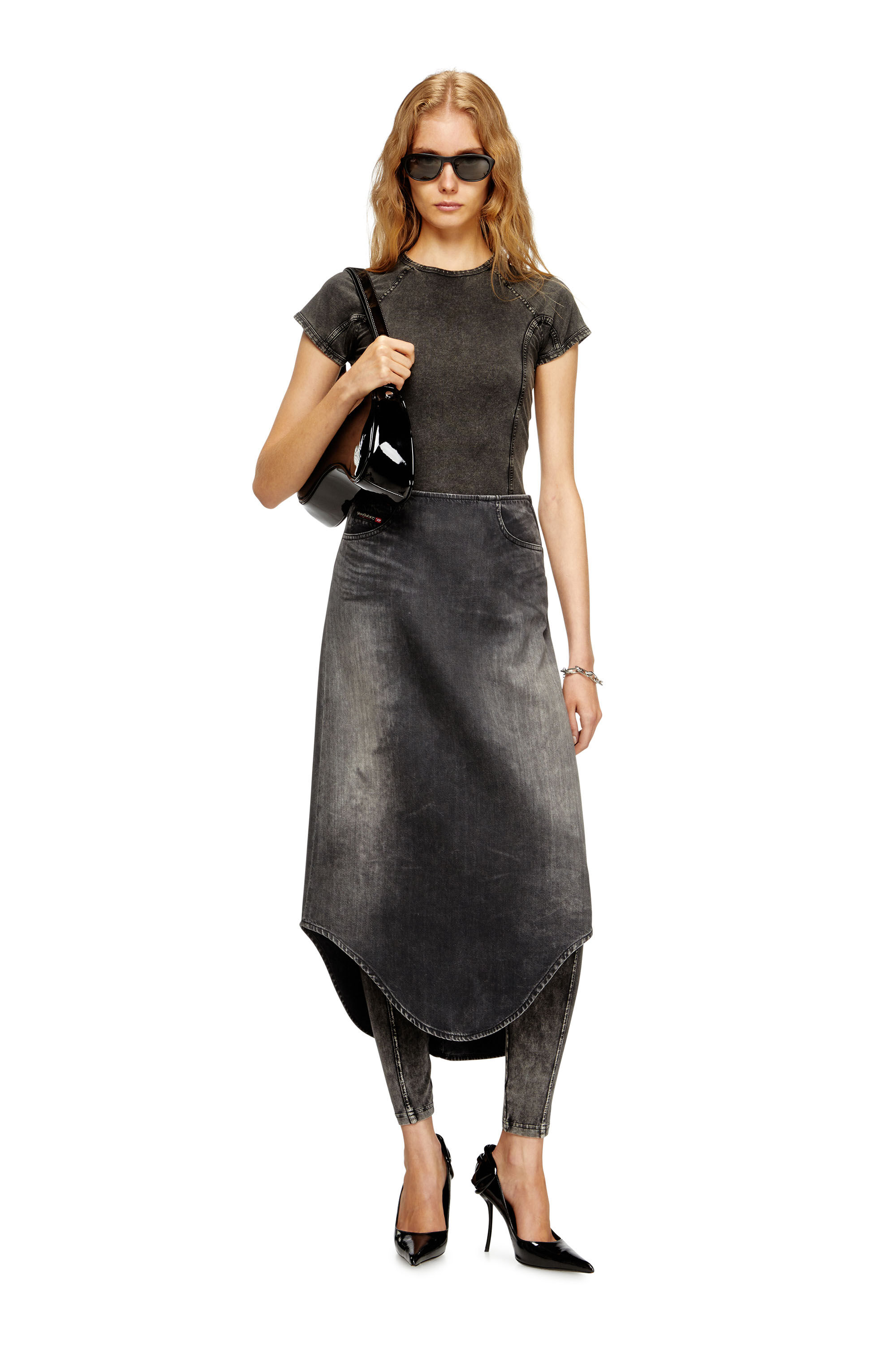 Diesel - DE-PLUMY-S, Woman's Denim midi skirt with shadow effect in Black - 1