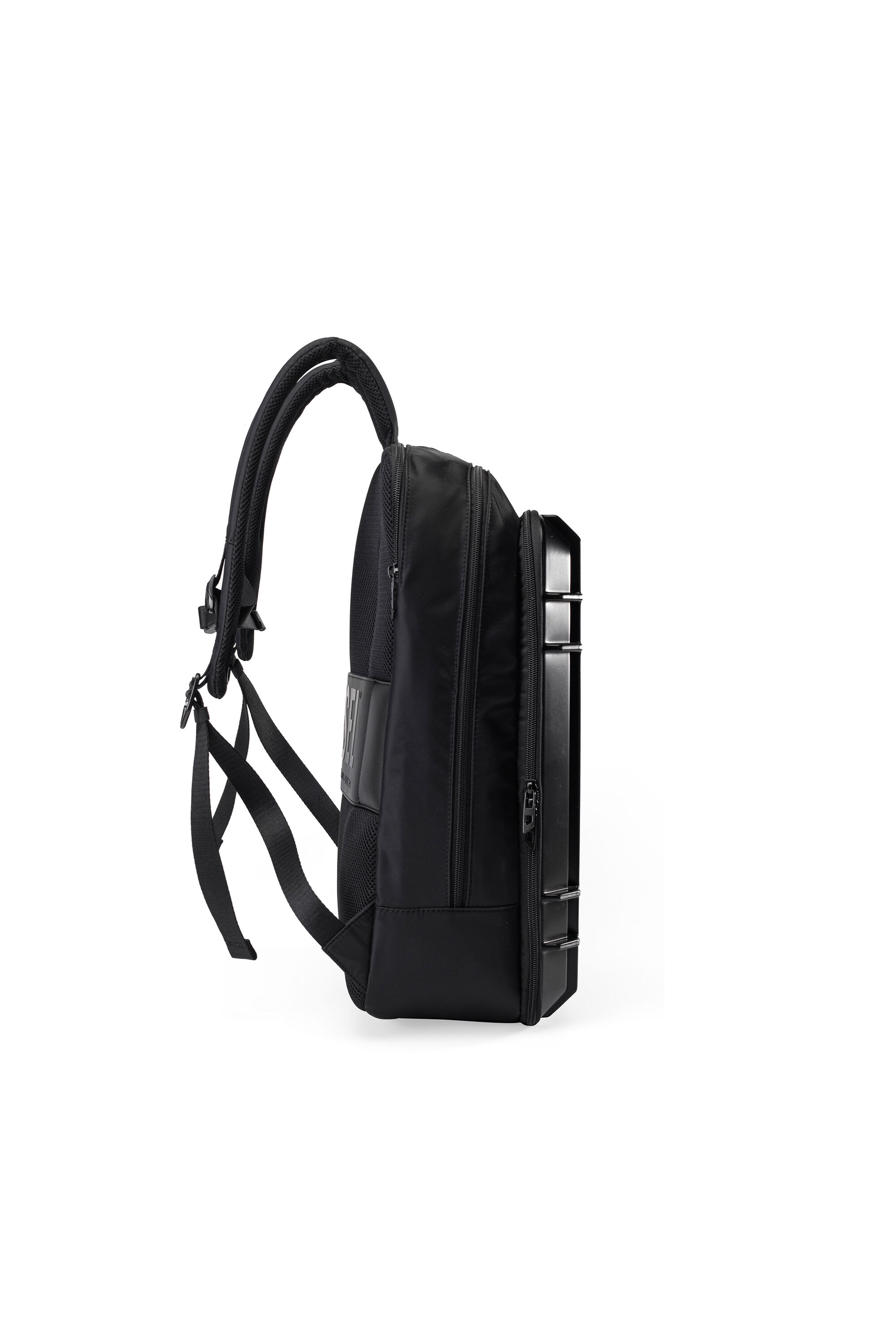 Diesel - DIESEL PC STRONG IMAGE BACKPACK- DSB005, Unisex's Rugged travel backpack in Black - 5