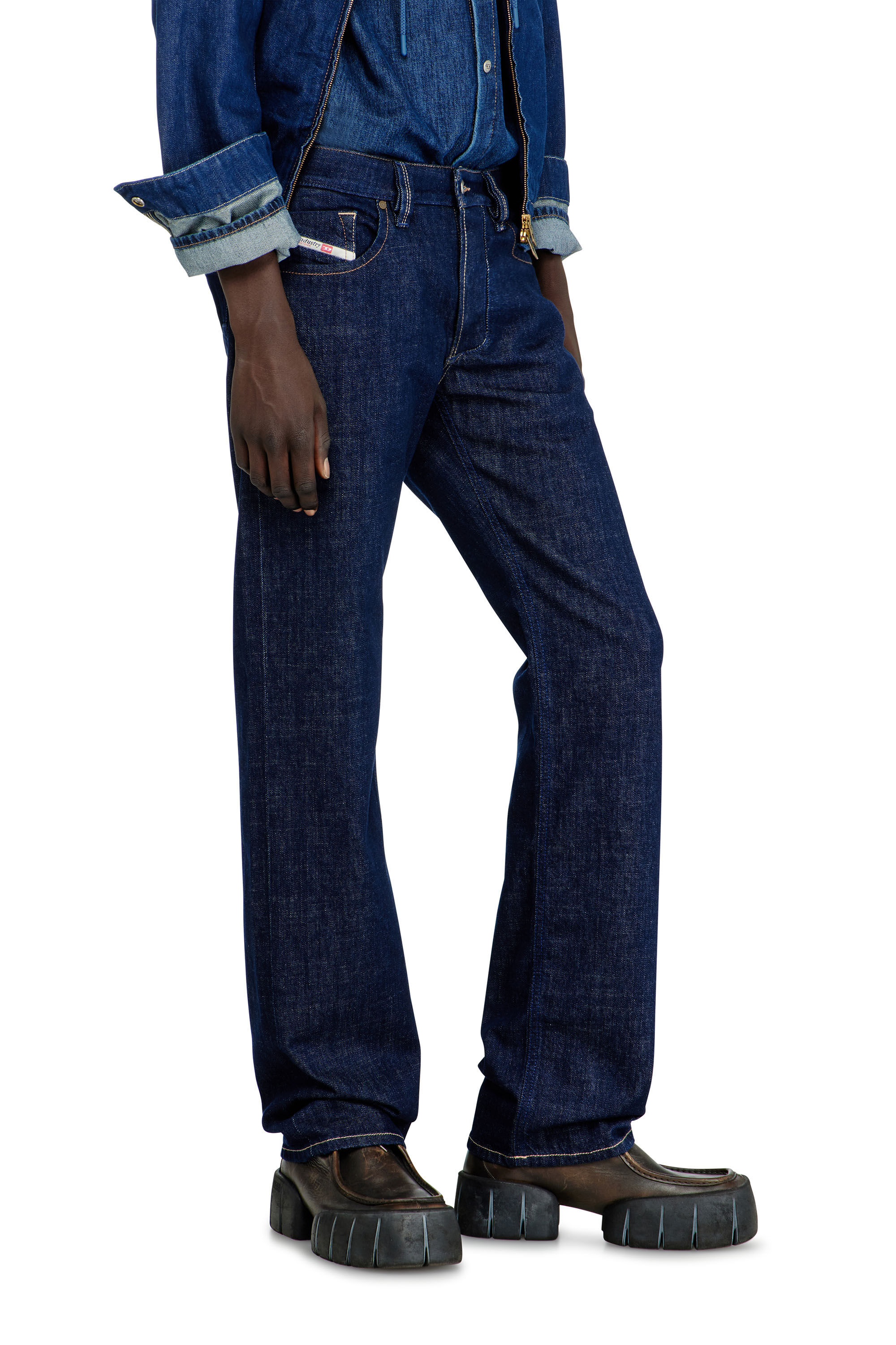 Diesel - Man's Regular Jeans 1985 Larkee 007EQ, Dark Blue - 7