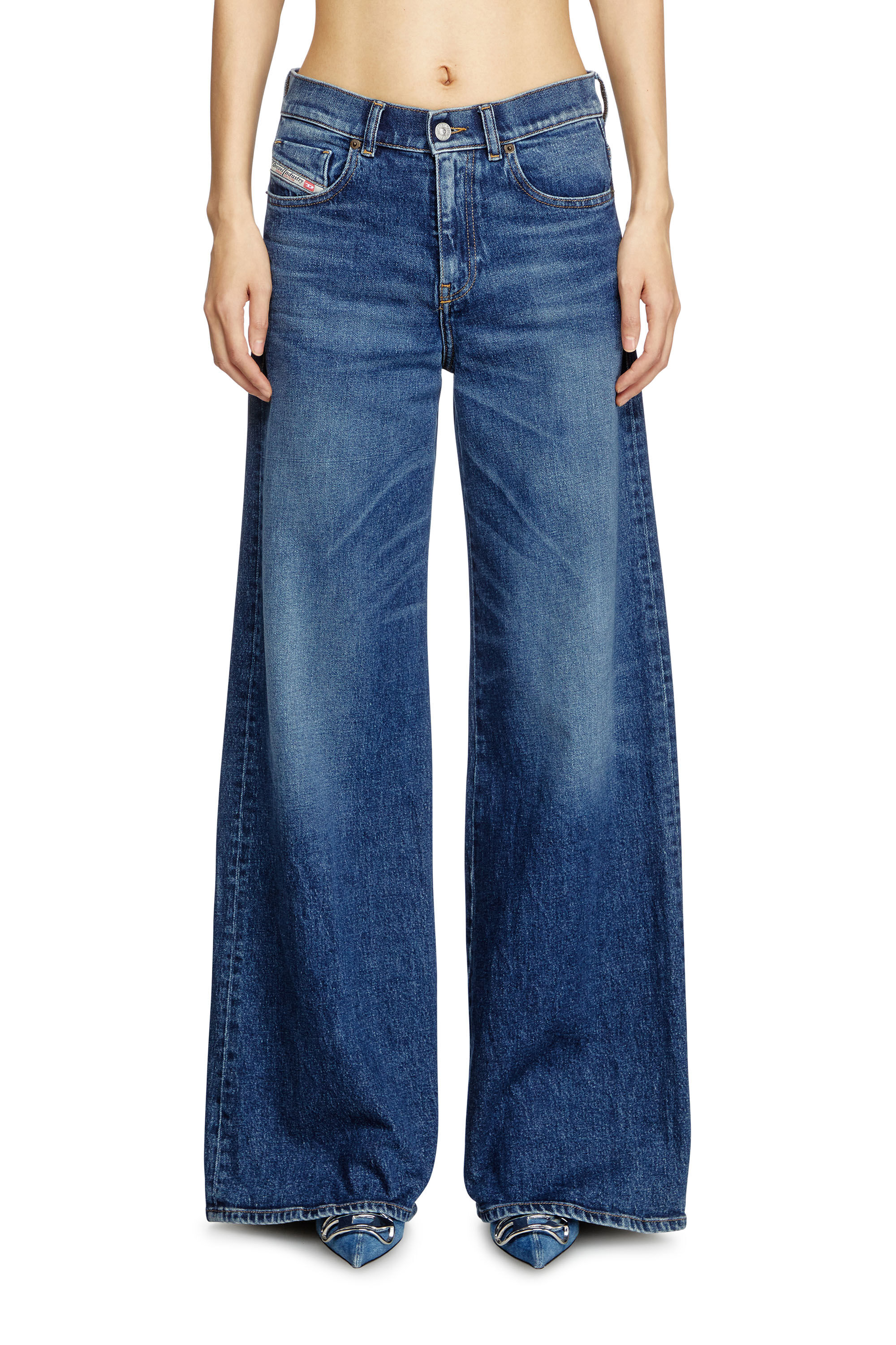 Diesel - Woman's Flare Jeans 1978 D-Akemi 09L21, Medium blue - 3