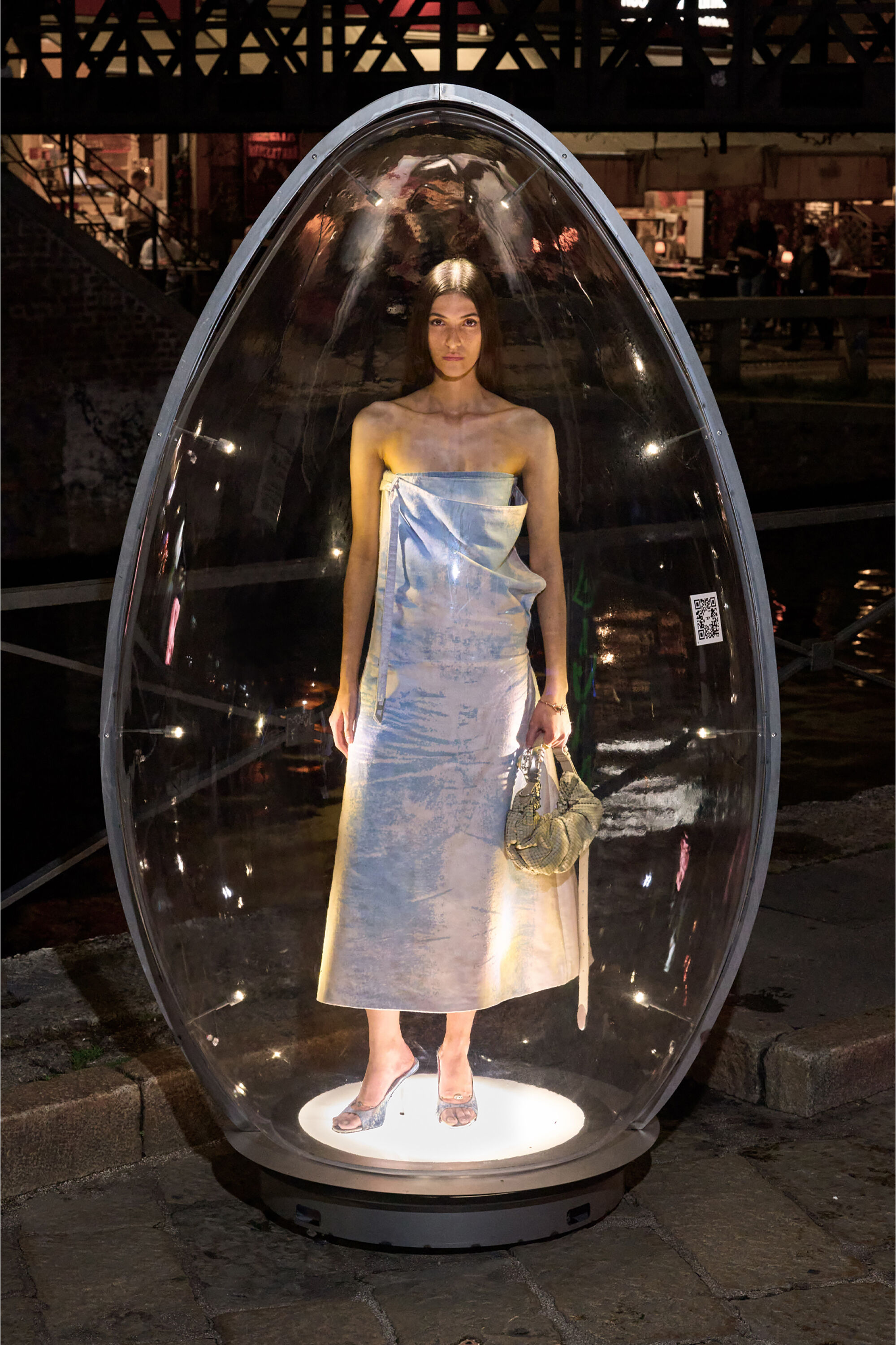 Diesel - DE-ERONIX-FSI, Woman's Long dress in coloured satin denim in Light Blue - 6