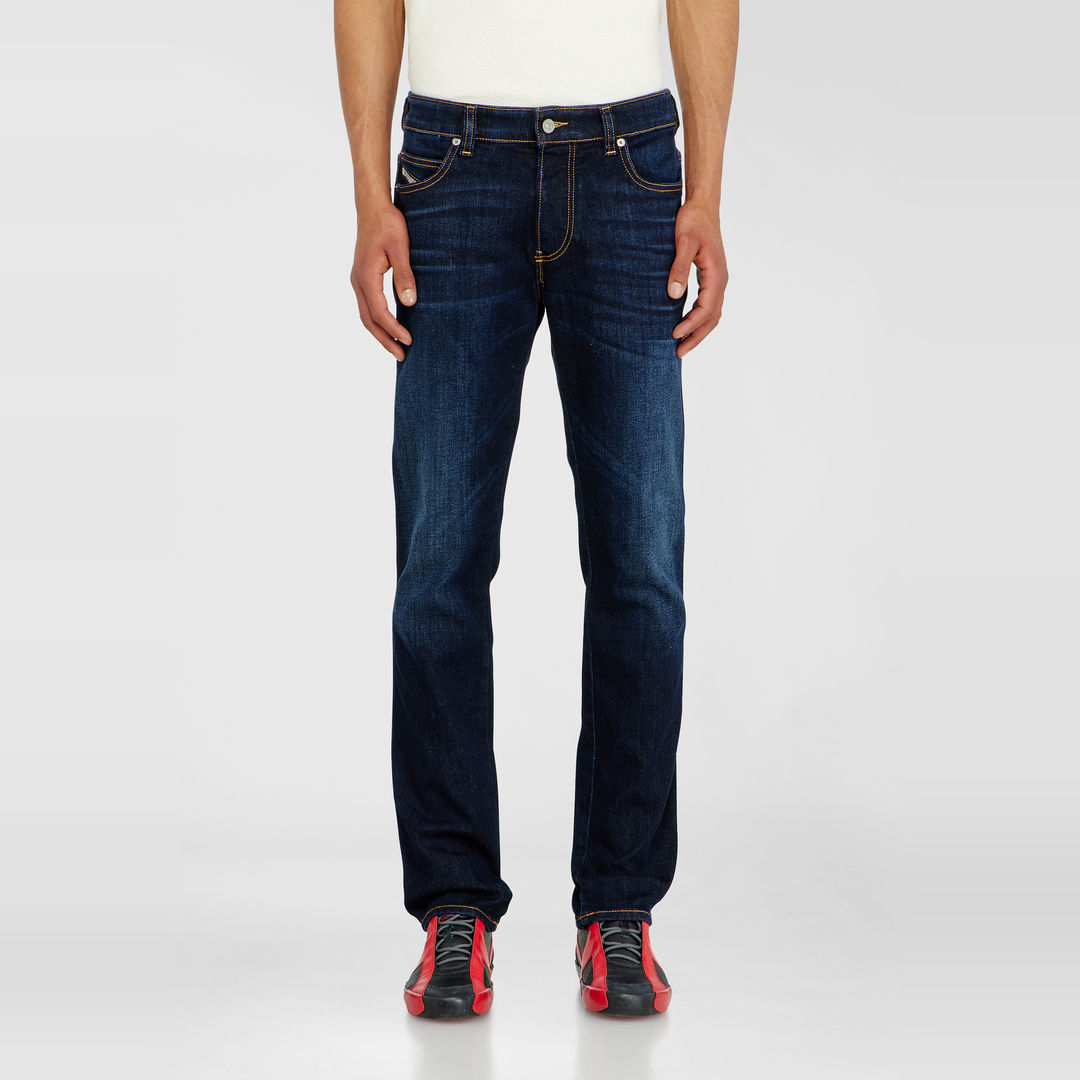 Diesel Jeans Slim Taille Moyenne 1993 D-Vyl, Bleu foncé, Fermeture boutonnée