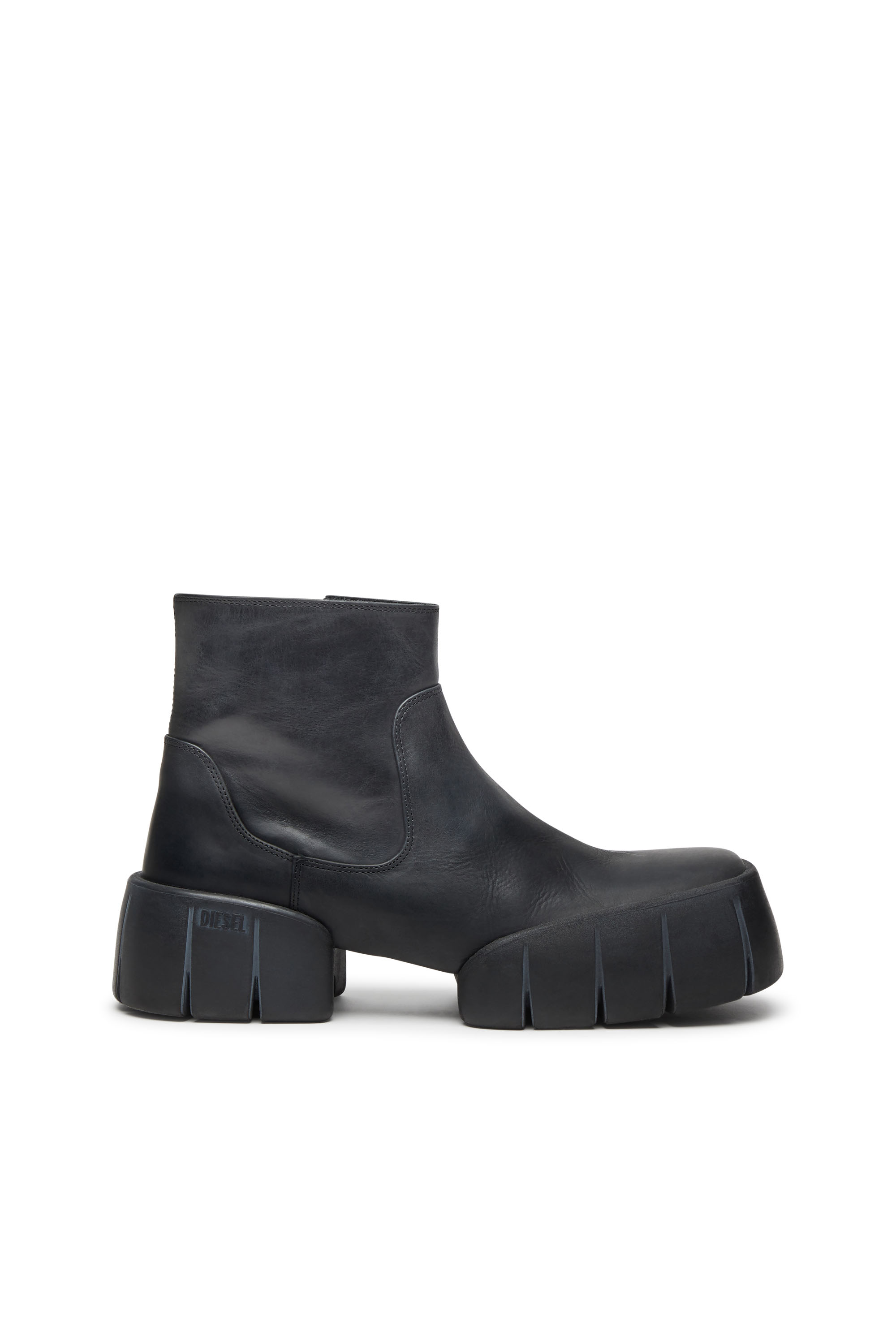 Diesel D-tex-oiled Leather Ankle Boots With Split Sole In Black