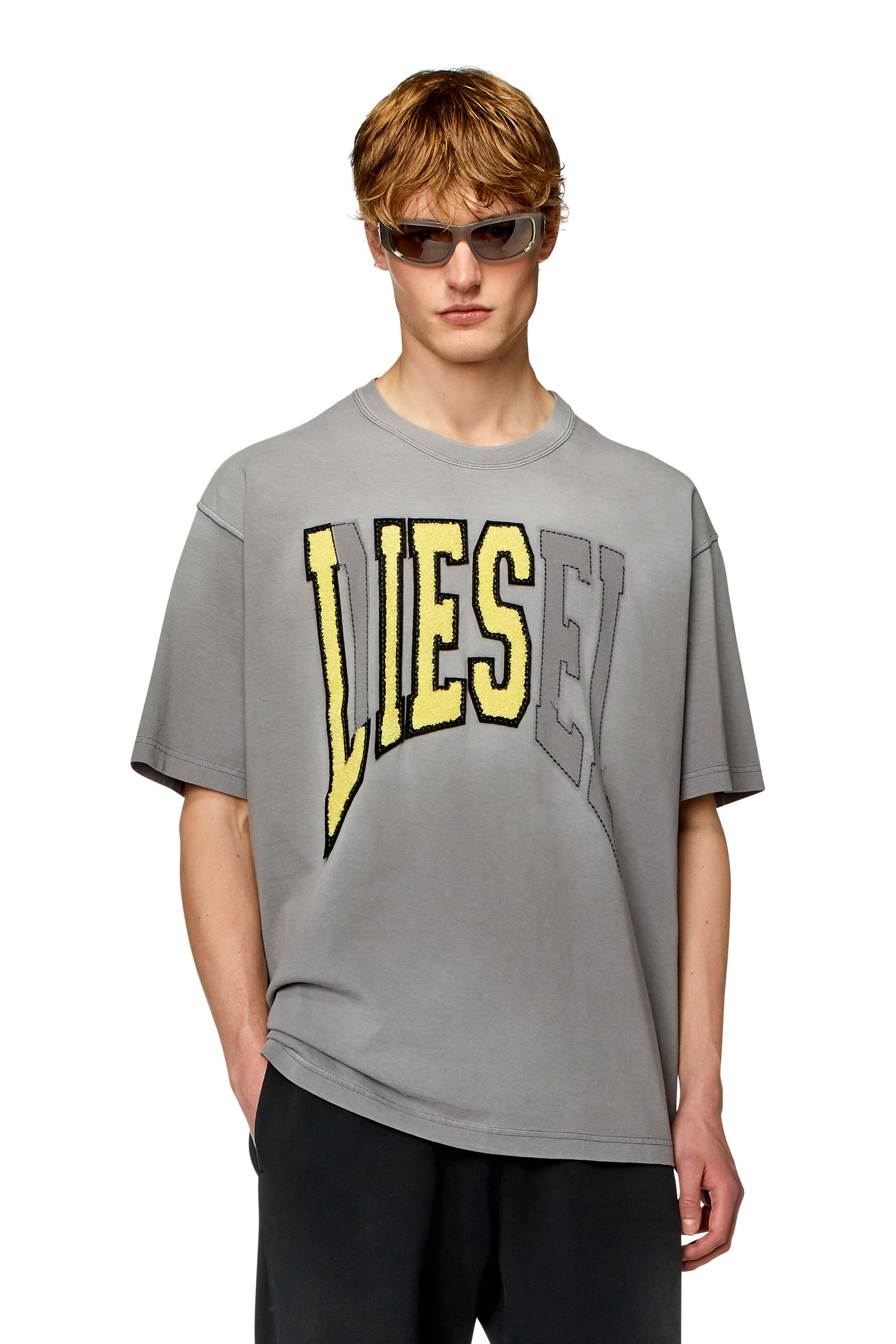 Diesel - Übergroßes T-Shirt mit Diesel Lies-Logo - T-Shirts - Herren - Grau