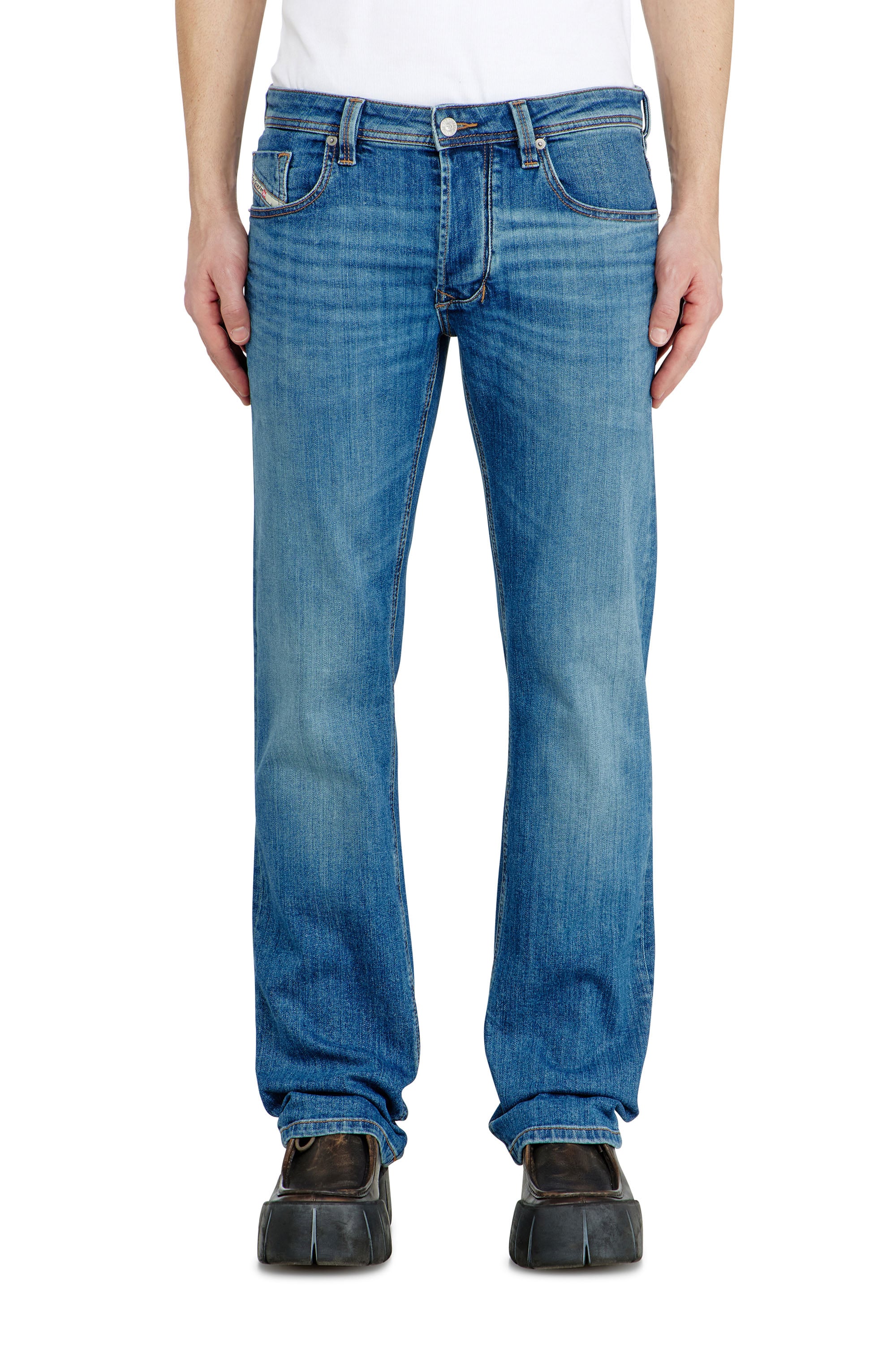 Diesel Men's Blue Regular Jeans Low Waist 1985 Larkee, Light Button Fly Size 38