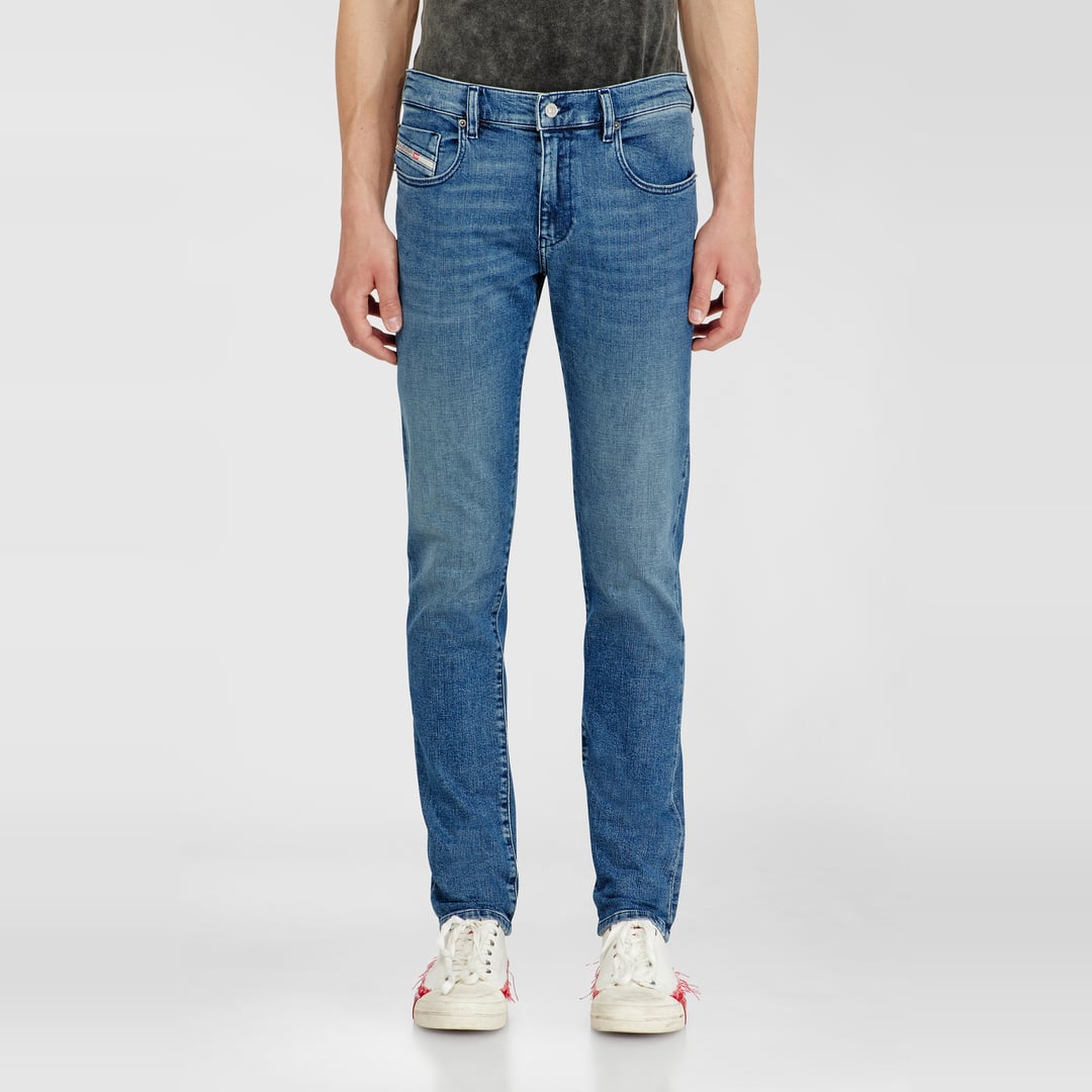 Diesel Slim Jeans Regular Waist 2019 D-Strukt, Medium blue, Zip fly