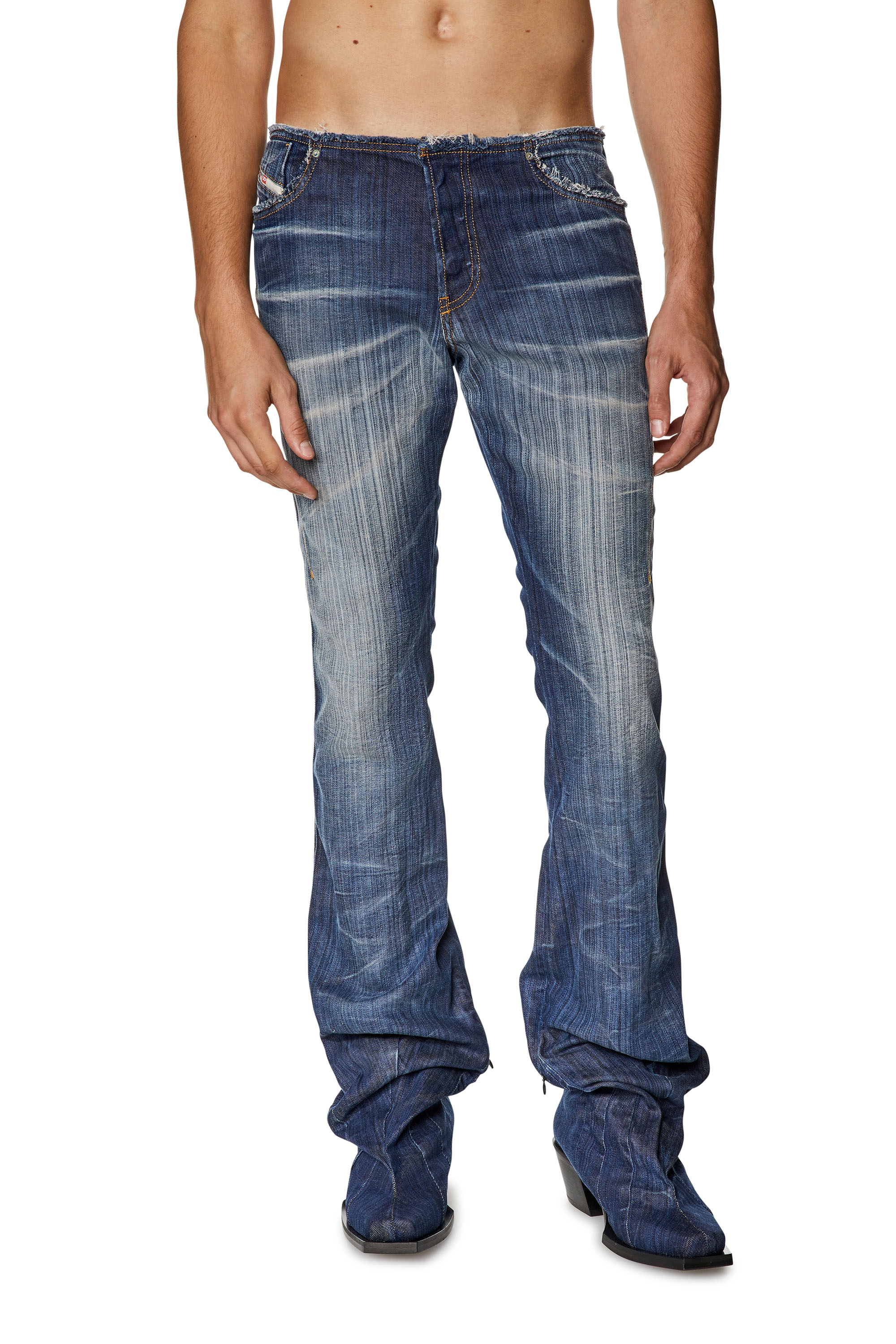Diesel Bootcut Jeans In Blu