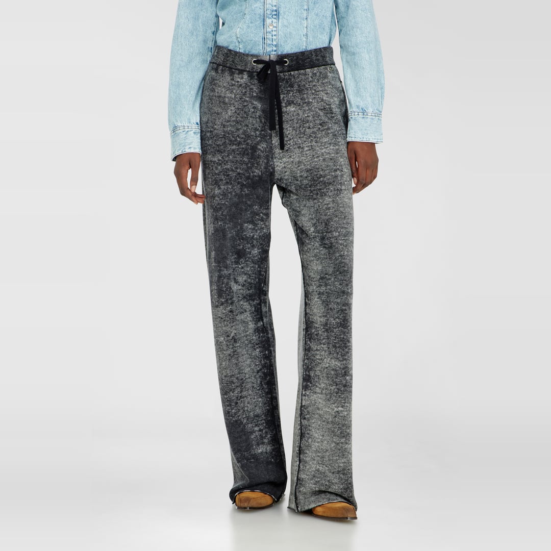 Diesel - Reverse-print knitted wool track pants - Shorts - Woman - Grey