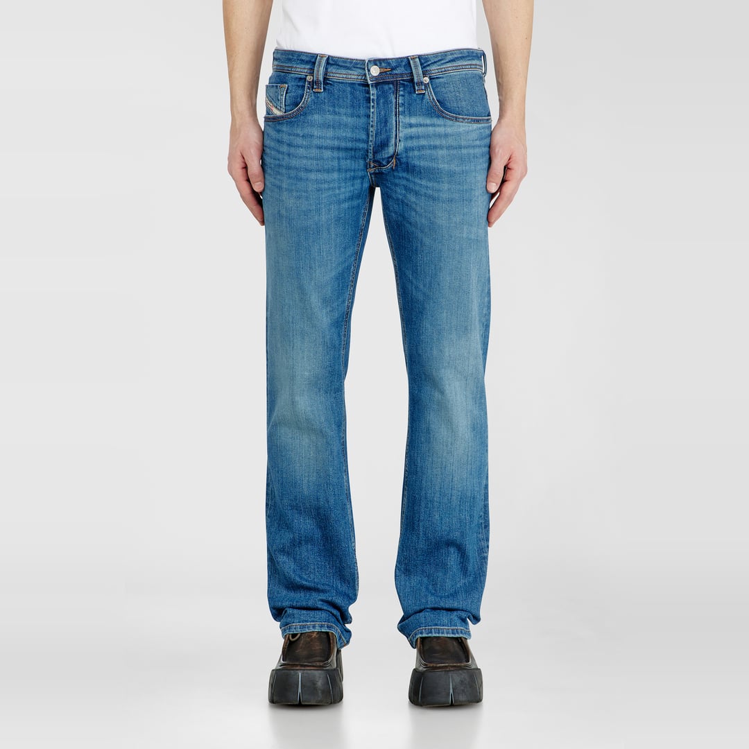 Diesel Jeans Regular Taille Basse 1985 Larkee, Bleu clair, Fermeture boutonnée
