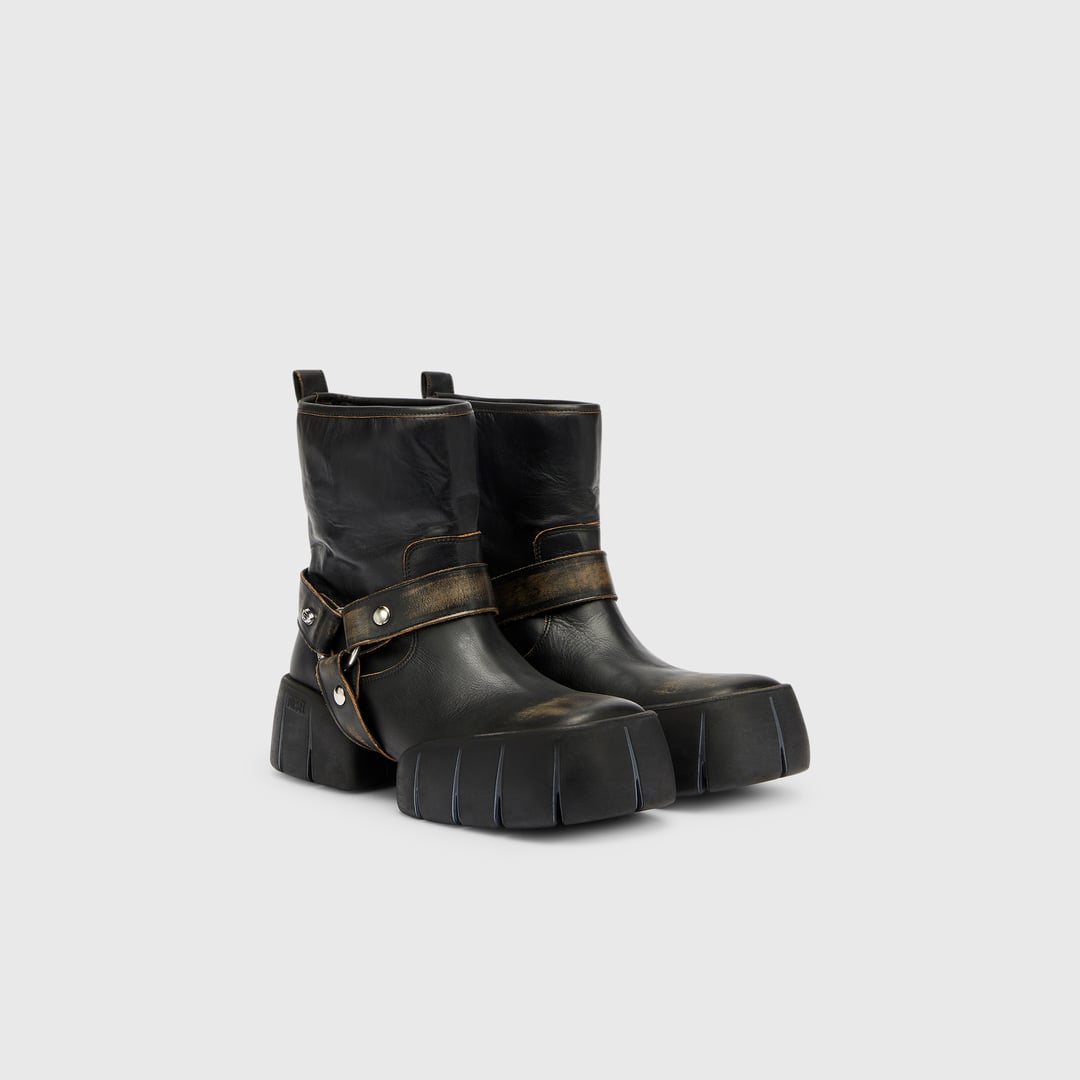 Diesel - D-Tex - Biker boots in distressed leather - Boots - Man - Brown