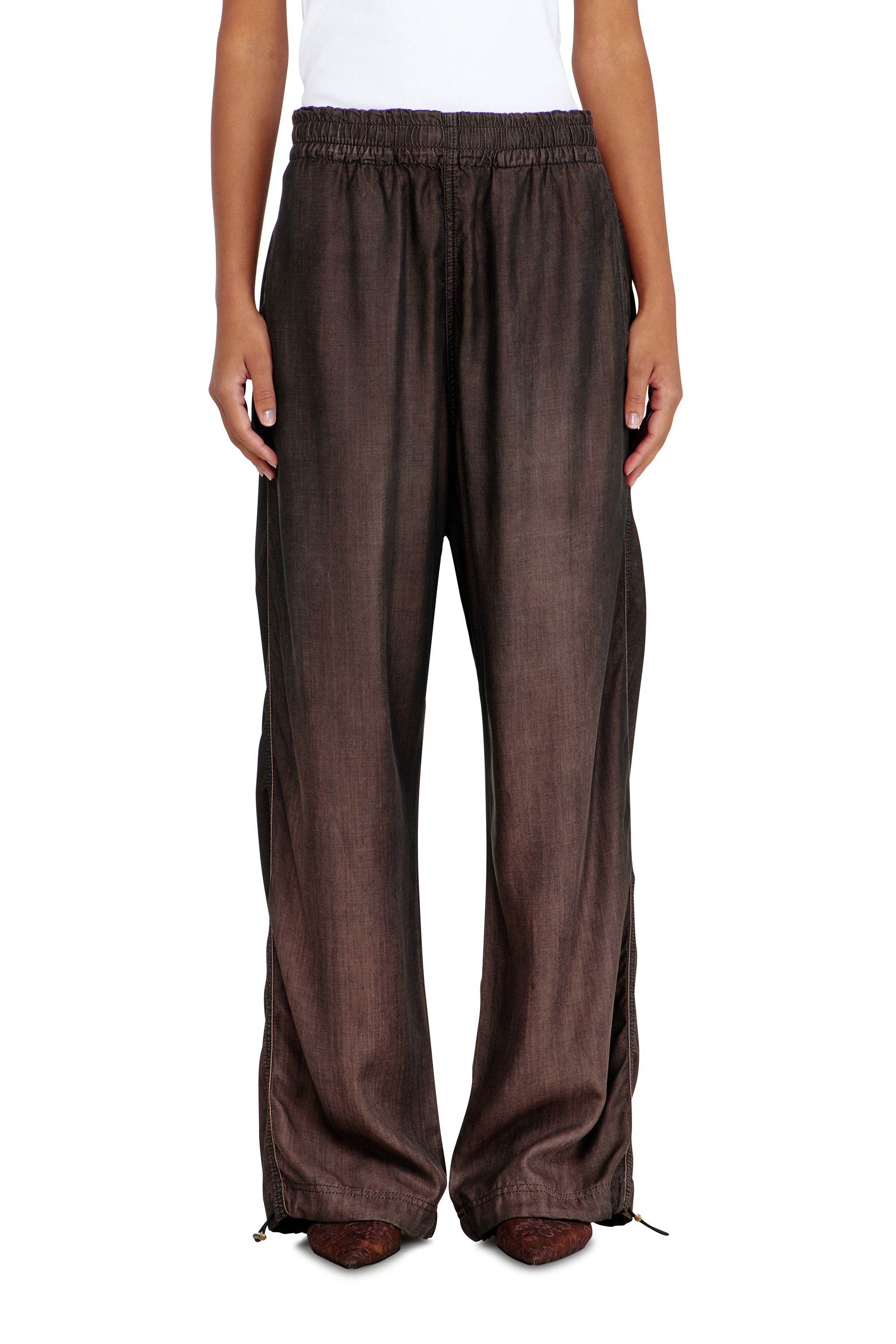 Diesel - Unisex's Relaxed Jeans D-Roder 068YF, Dark Brown - 1