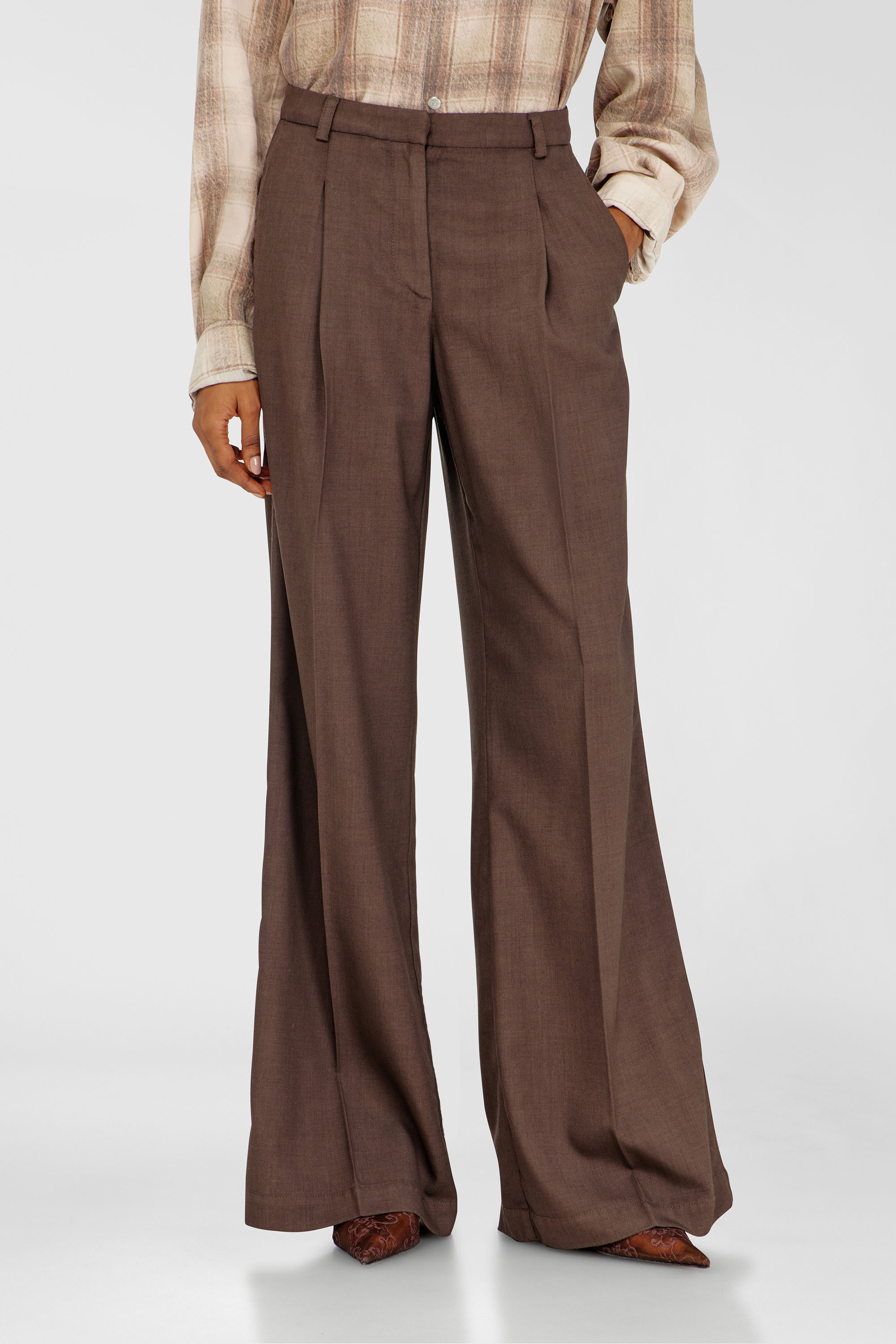 Diesel - Pleated wide-leg pants in stretch wool - Pants - Woman - Brown