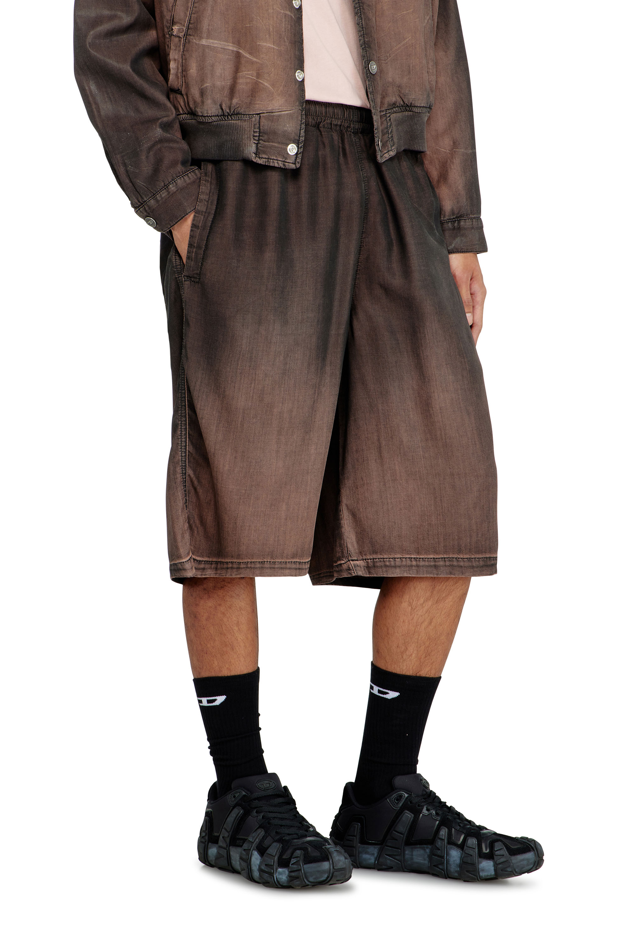 Diesel - D-RODER-SHORT-S, Unisex's Relaxed bermuda shorts in fluid coated denim in Brown - 4