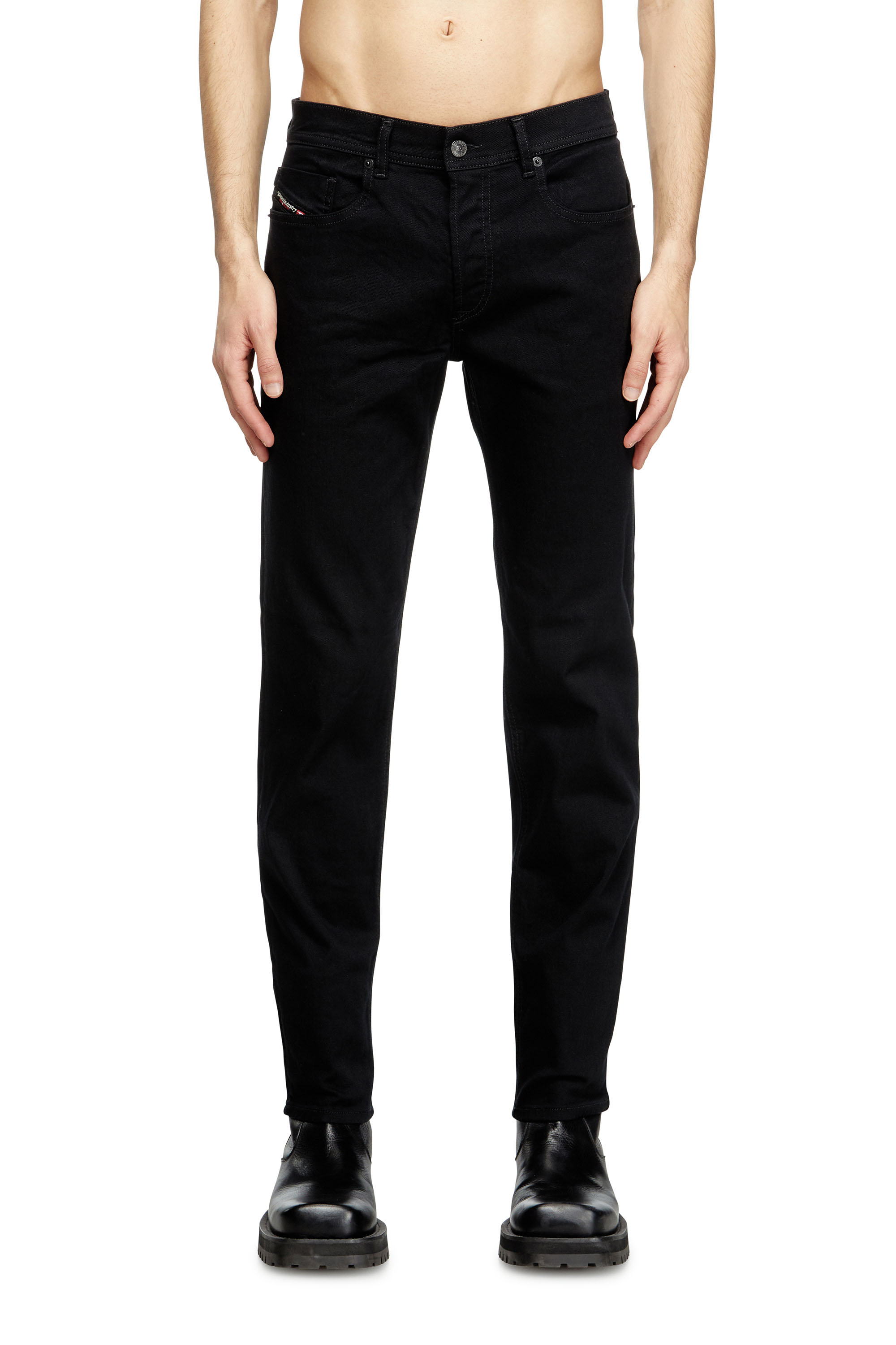 Diesel - Regular Jeans - 2023 D-Finitive - Jeans - Man - Black