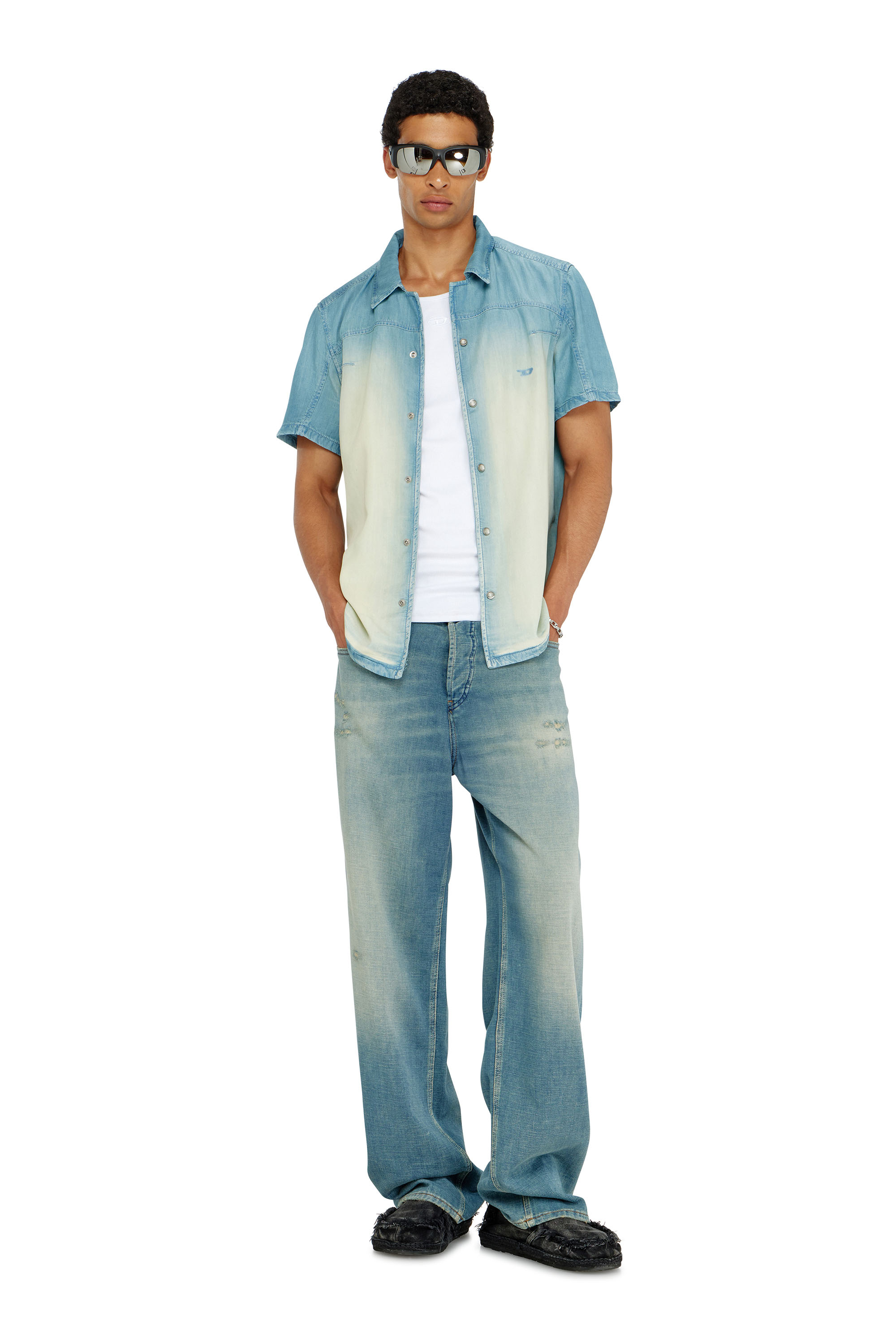 Diesel - D-CLARIVO-S, Man's Short-sleeve shirt in fluid overdyed denim in Light Blue - 2