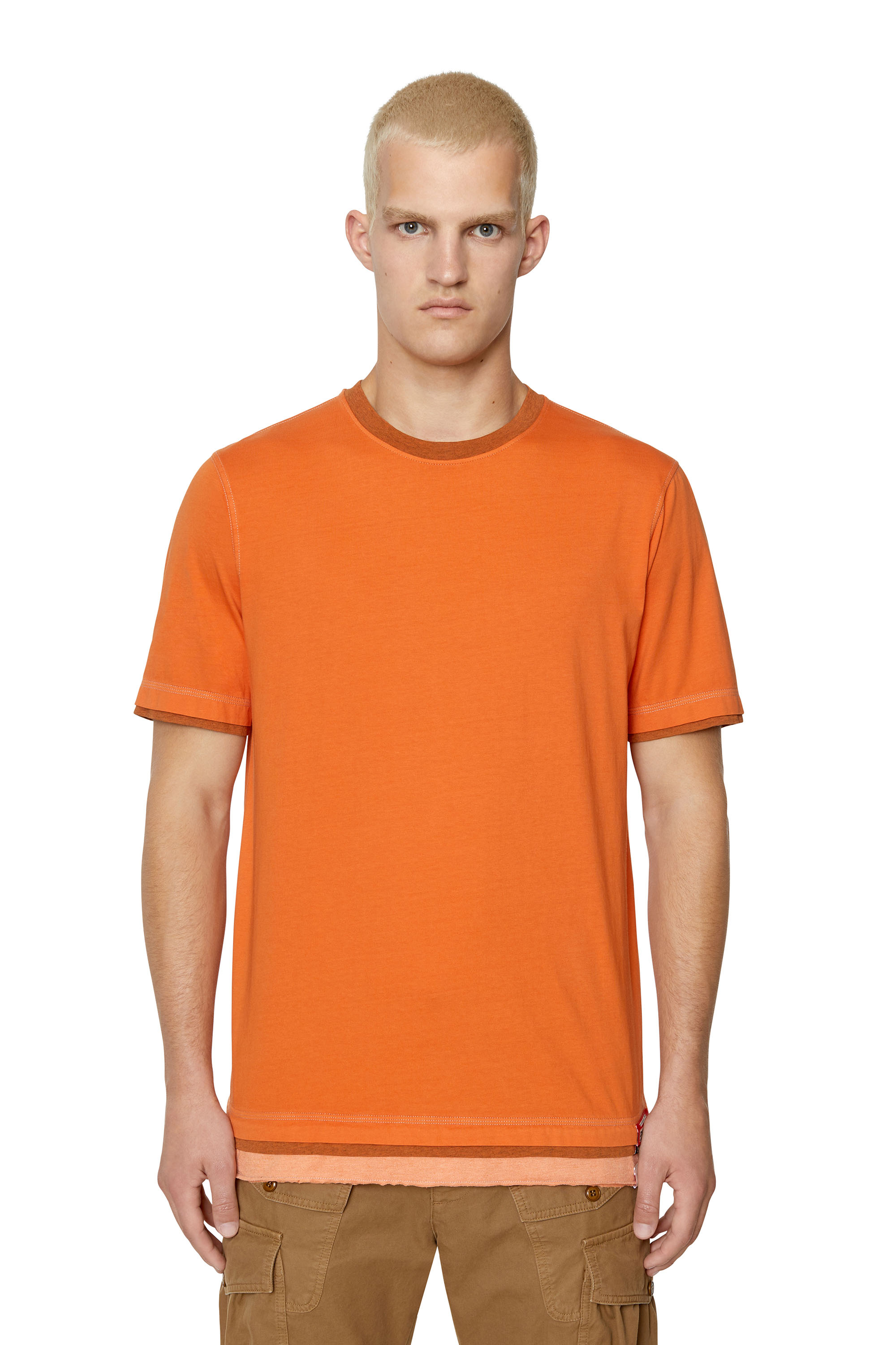 Diesel - T-shirt con orlo a triplo strato - T-Shirts - Uomo - Arancione