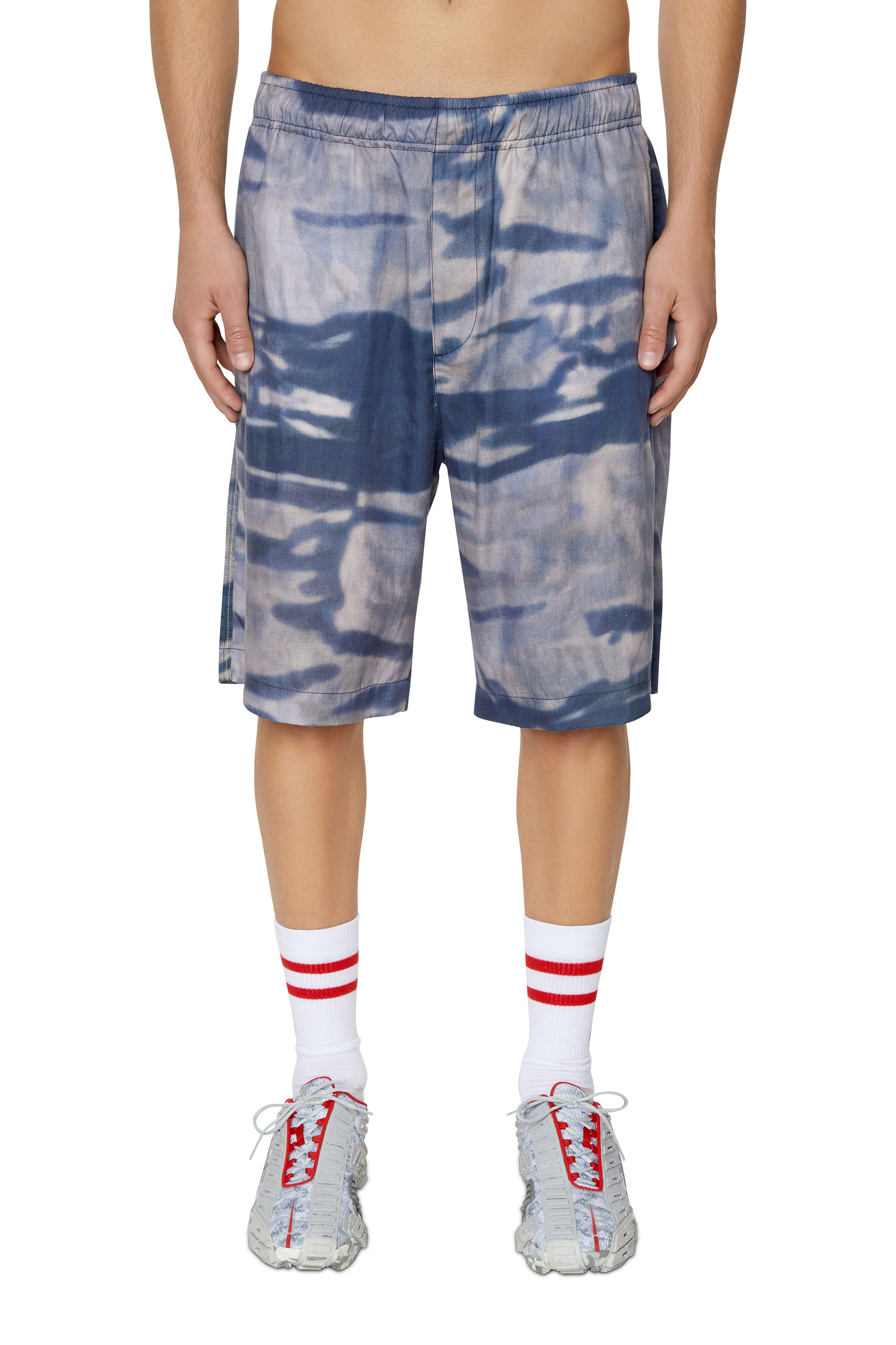 Diesel - Shorts in Tencel fluido camouflage - Shorts - Uomo - Blu
