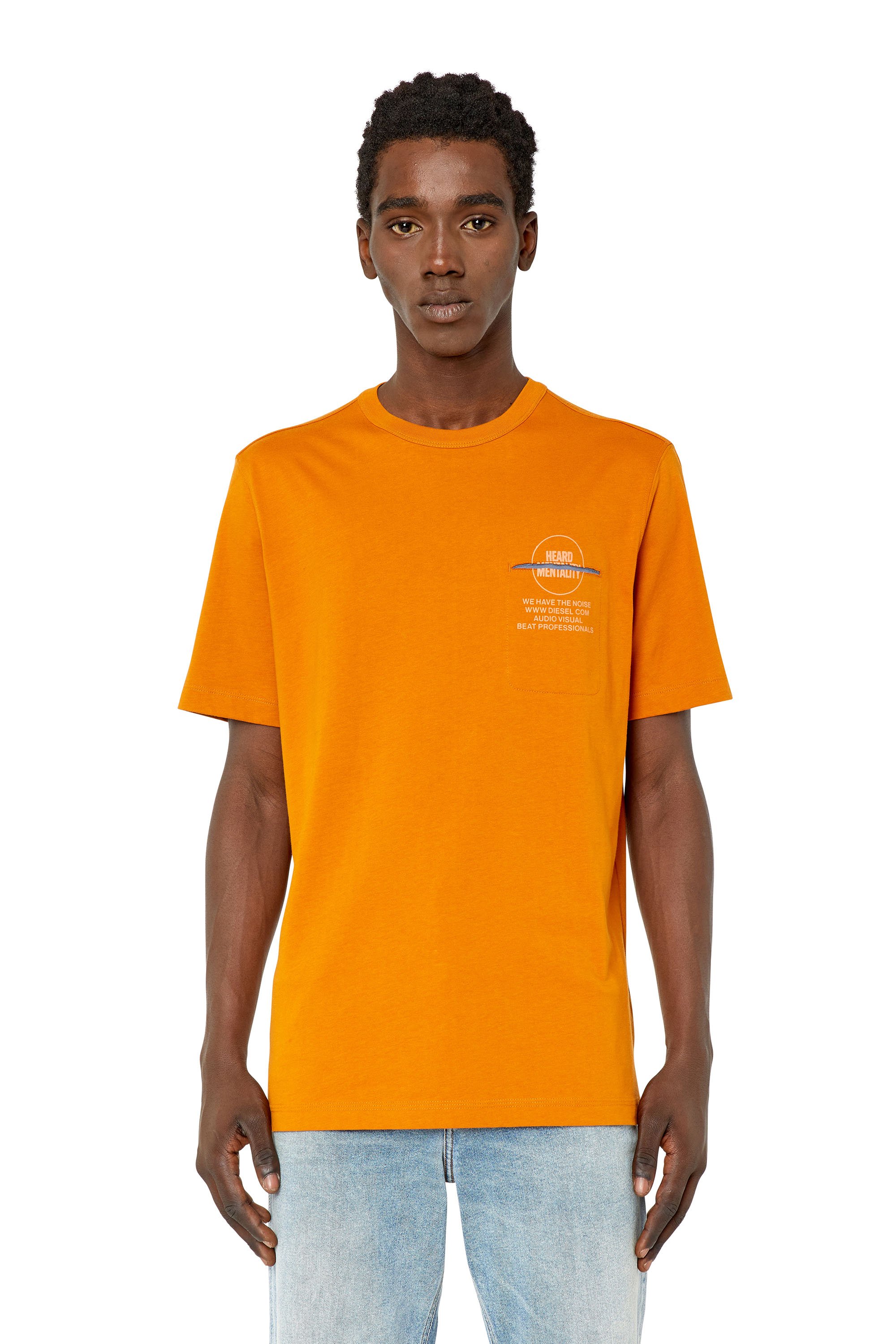 Diesel - T-shirt con stampa logata e dettaglio a contrasto - T-Shirts - Uomo - Arancione