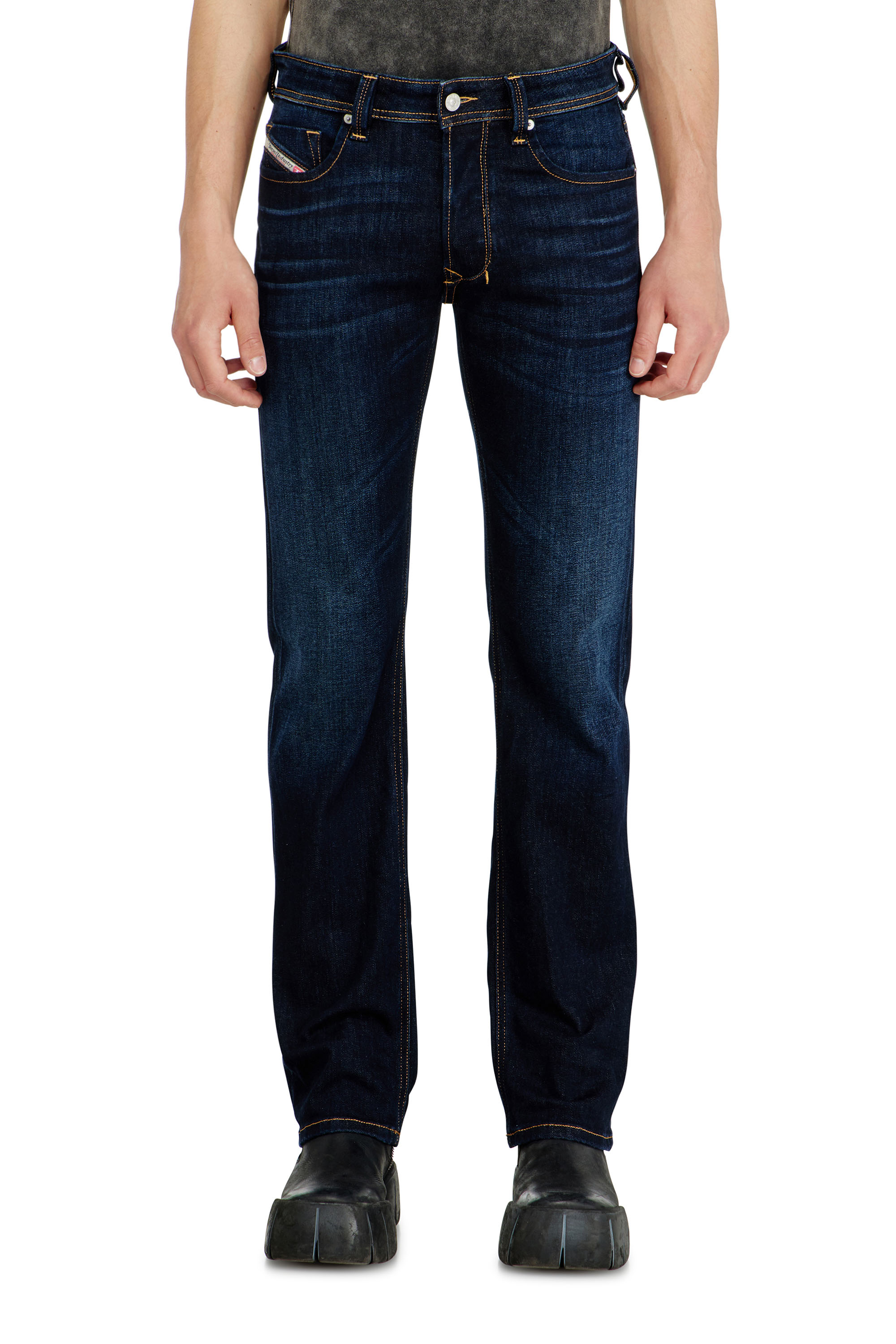 Diesel Men's Blue - Regular Jeans Low Waist 1985 Larkee - Jeans - Man Size 36