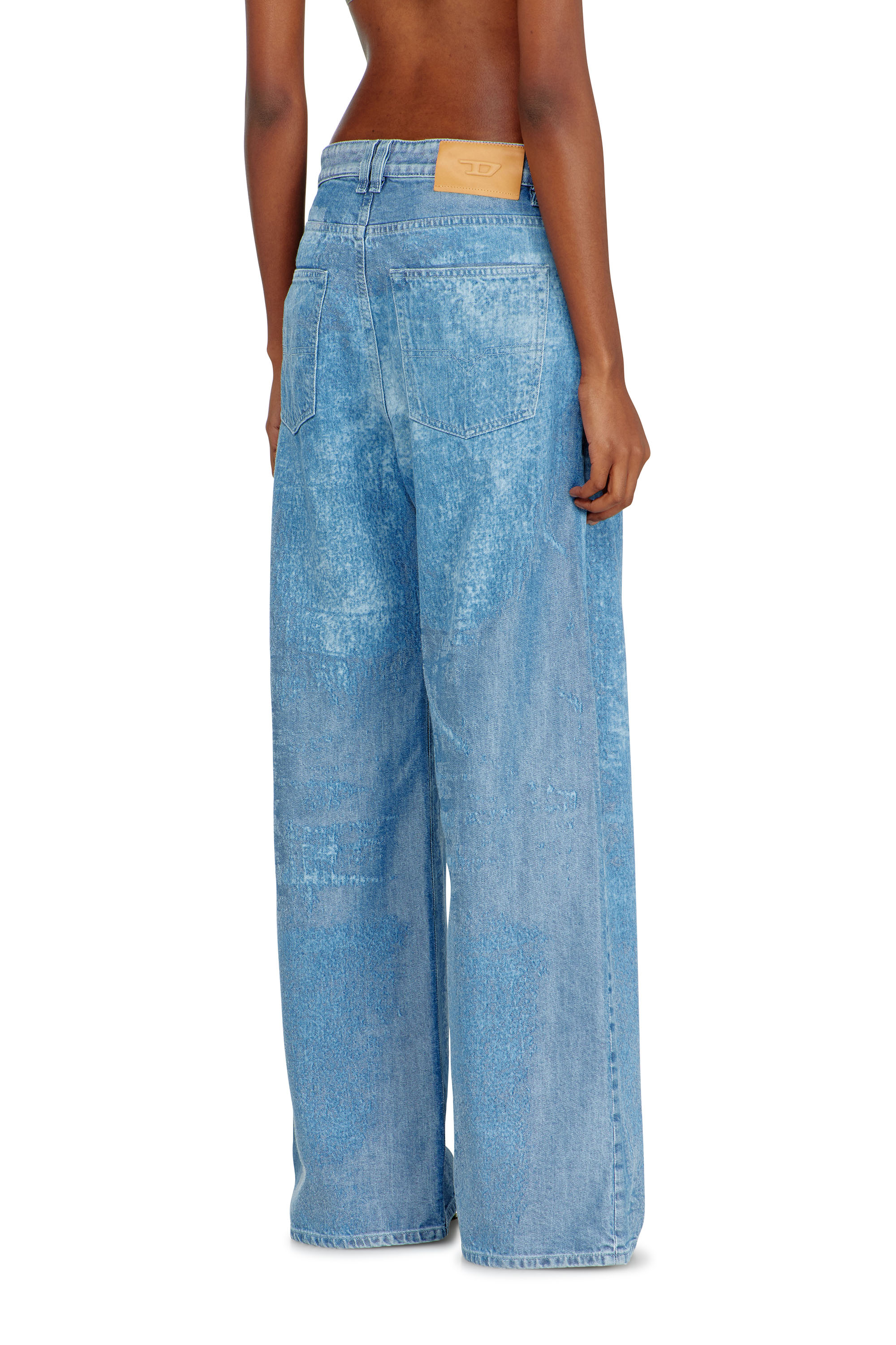 Diesel - Woman's Relaxed Jeans 1996 D-Sire 09P23, Light Blue - 3