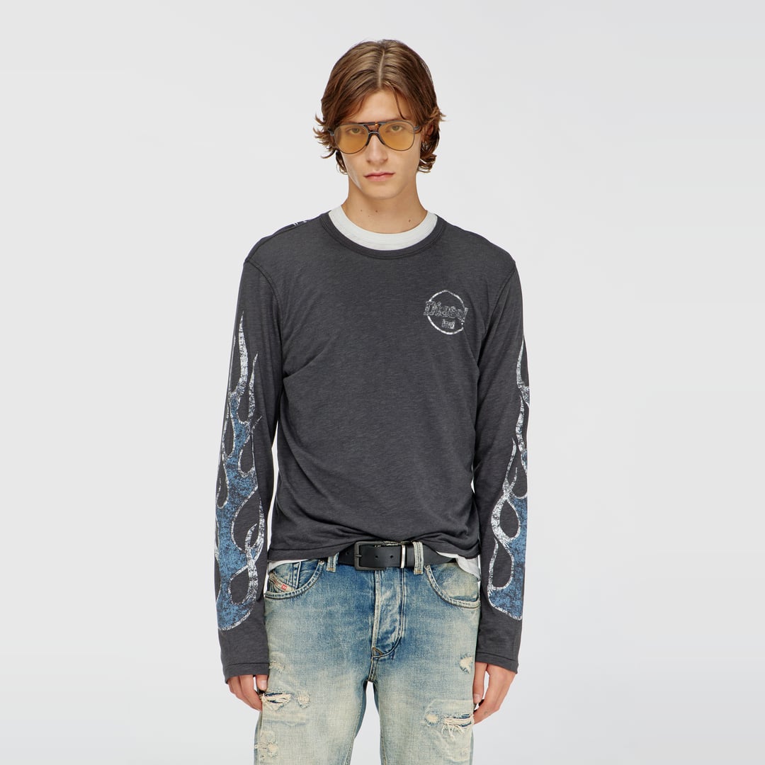 Diesel - Long-sleeve T-shirt in slub jersey with crack print - T-Shirts - Man - Grey