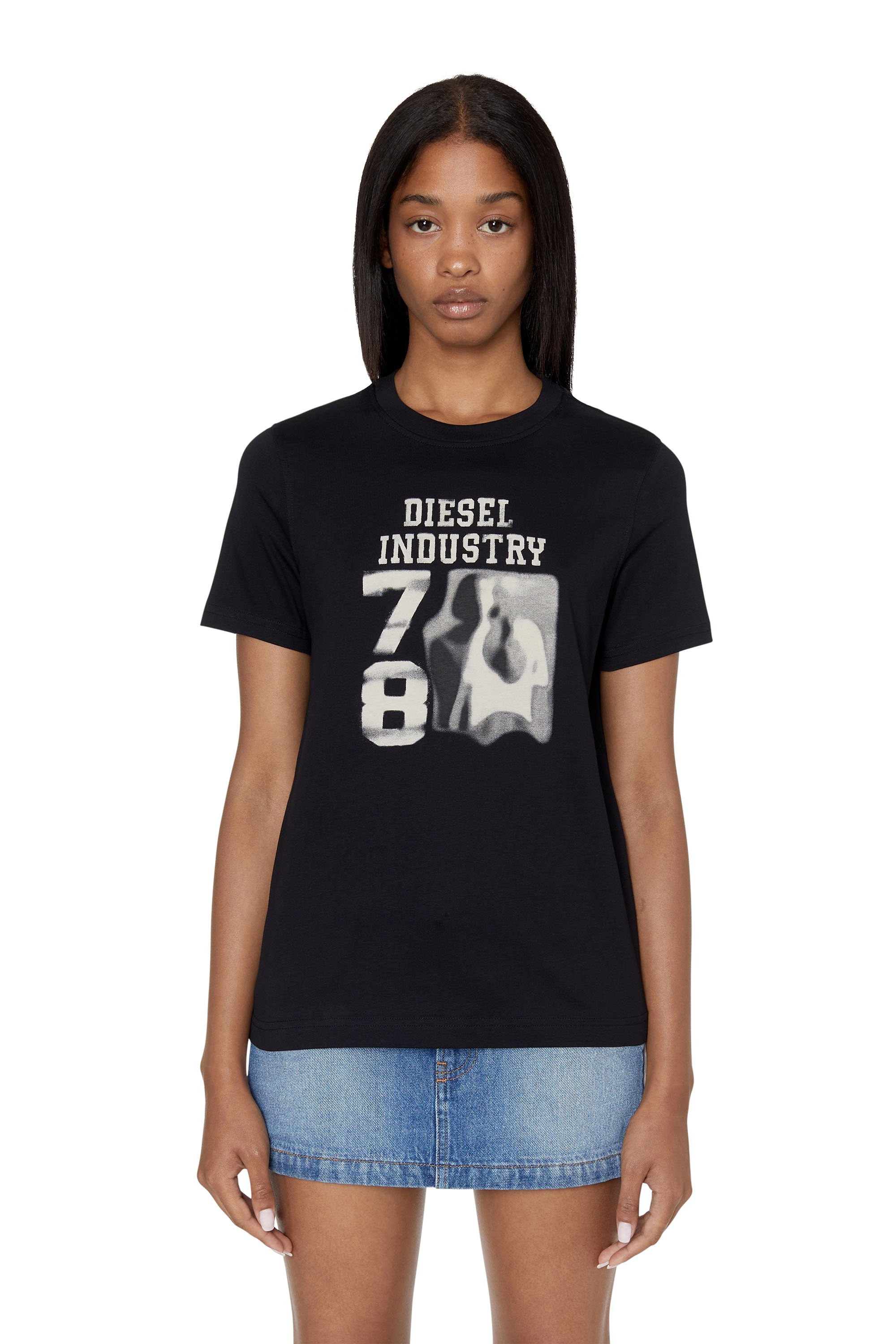 Diesel - T-shirt con stampa a effetto sfocato - T-Shirts - Donna - Nero