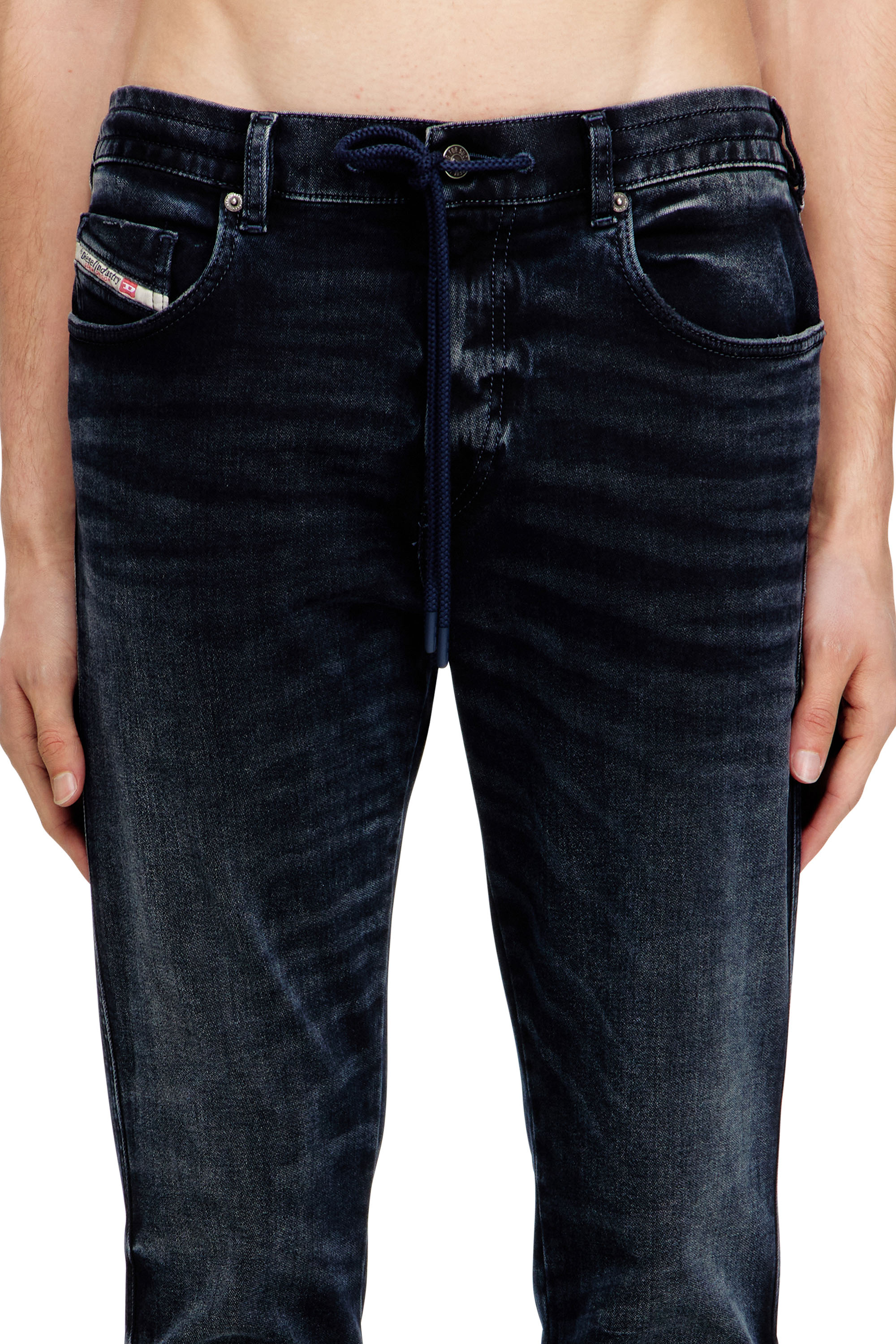 Diesel - Man's Slim 2062 D-Strukt Joggjeans&reg; 09N80, Dark Blue - 5