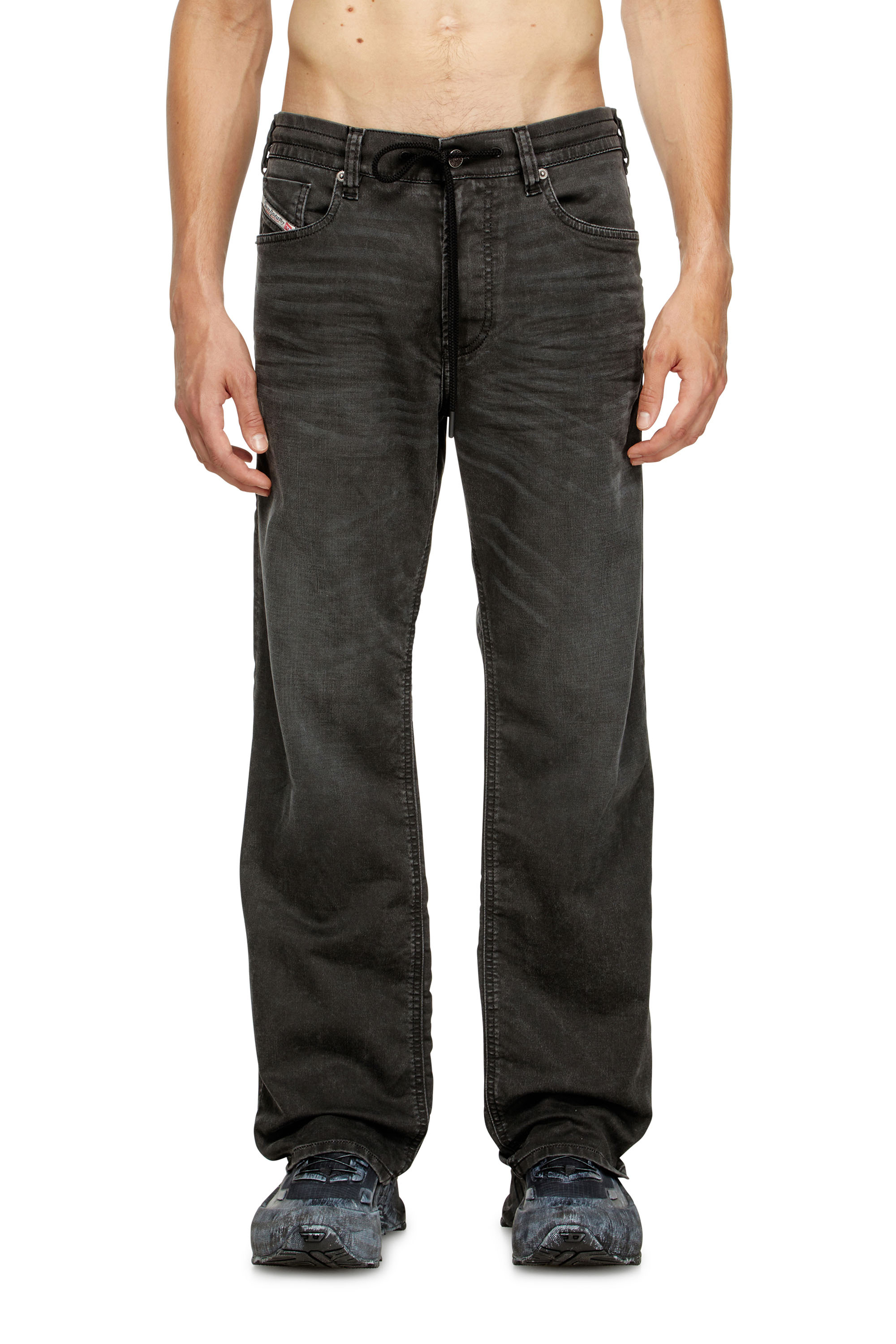 Diesel Men's Black - Relaxed Regular Waist 2080 D-Reel Joggjeans - Jeans - Man Size 30