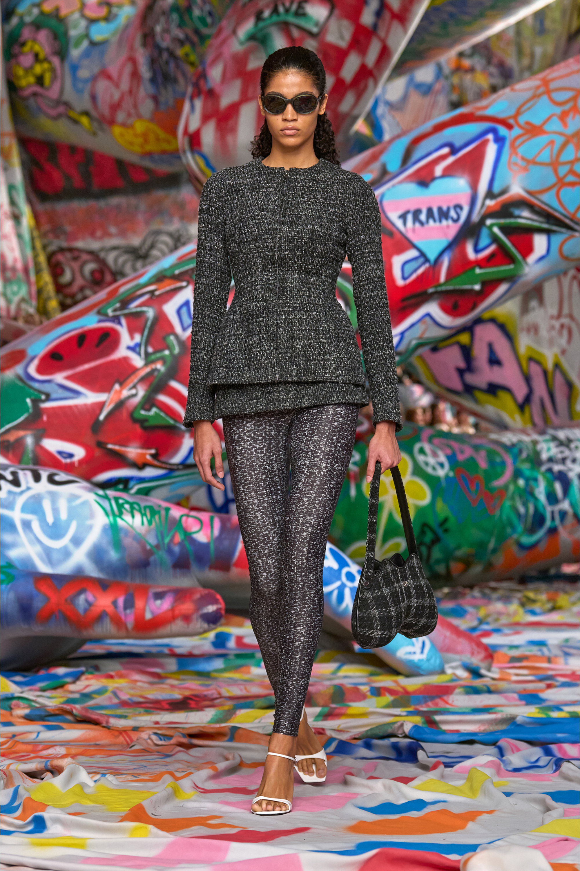 Diesel - P-HOUR, Woman's Boucl&eacute; skirt with leggings in Black - 3