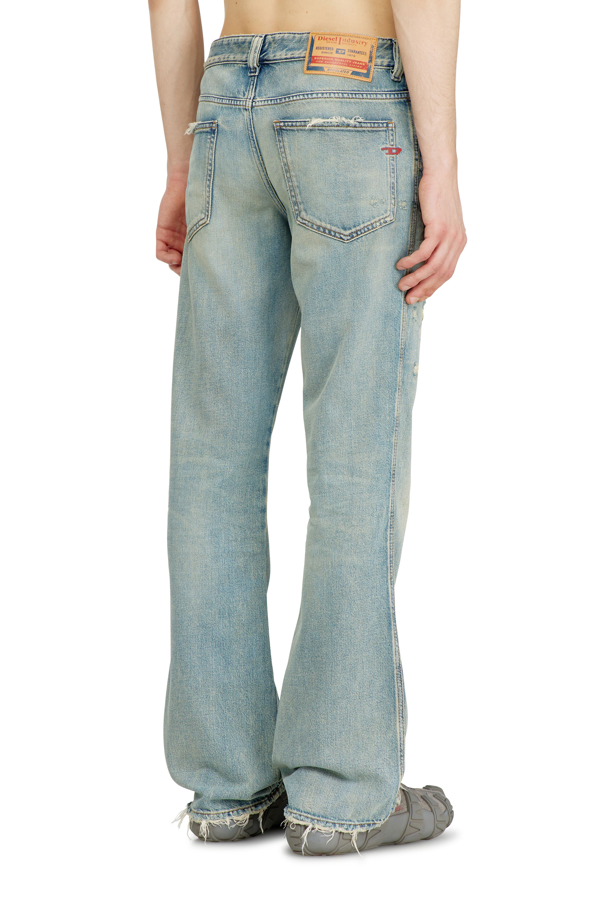 Diesel - Man's Bootcut Jeans 1998 D-Buck 09N23, Light Blue - 3