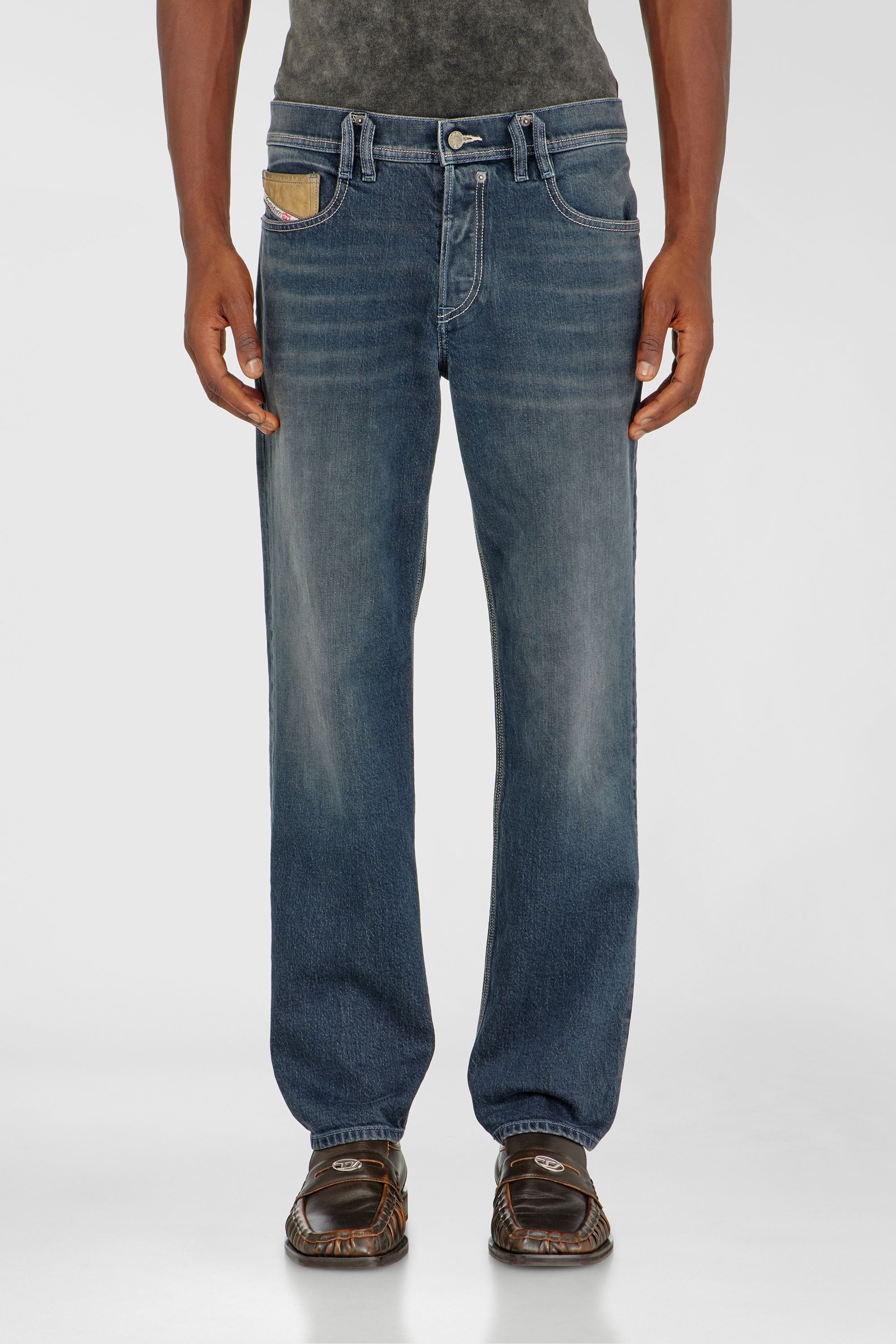 Diesel Regular Jeans Regular Waist 2023 D-Finitive, Medium blue, Button fly