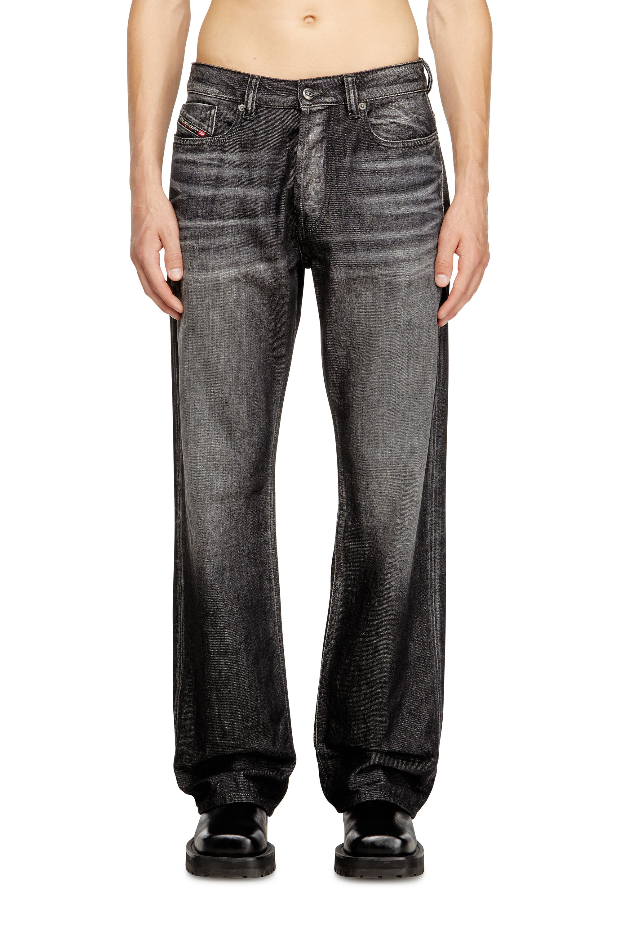 Diesel Men's Black - Relaxed Jeans - 1980 D-Eeper - Jeans - Man