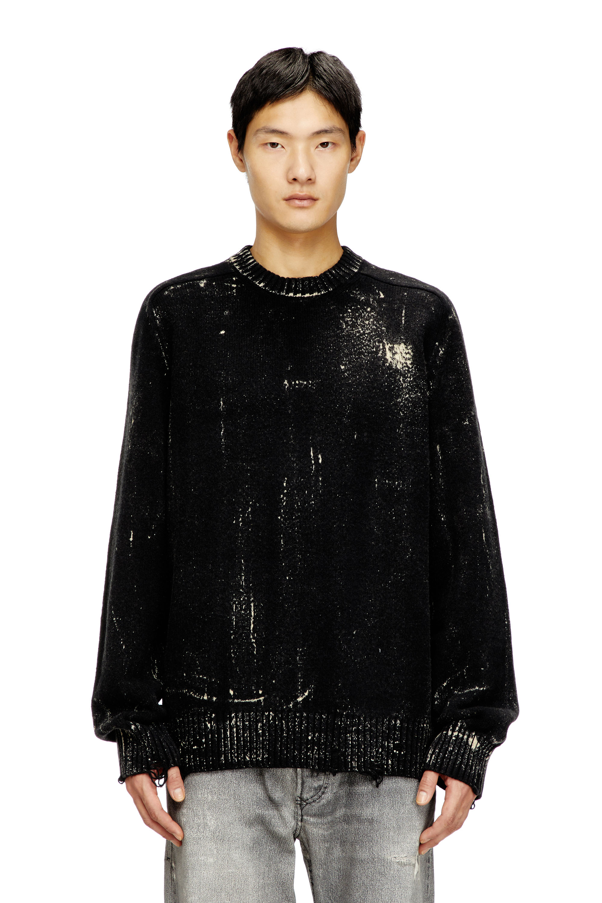Diesel Herr Svart - Distressed Jumper In Wool Blend - Knitwear - Man Små