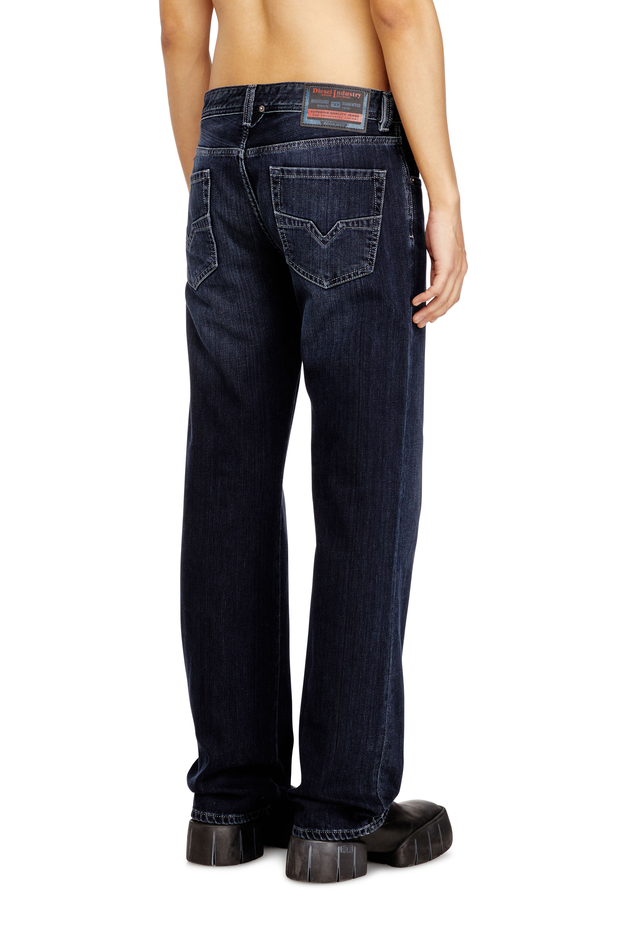 Diesel - Man's Regular Jeans 1985 Larkee 09Q19, Dark Blue - 3