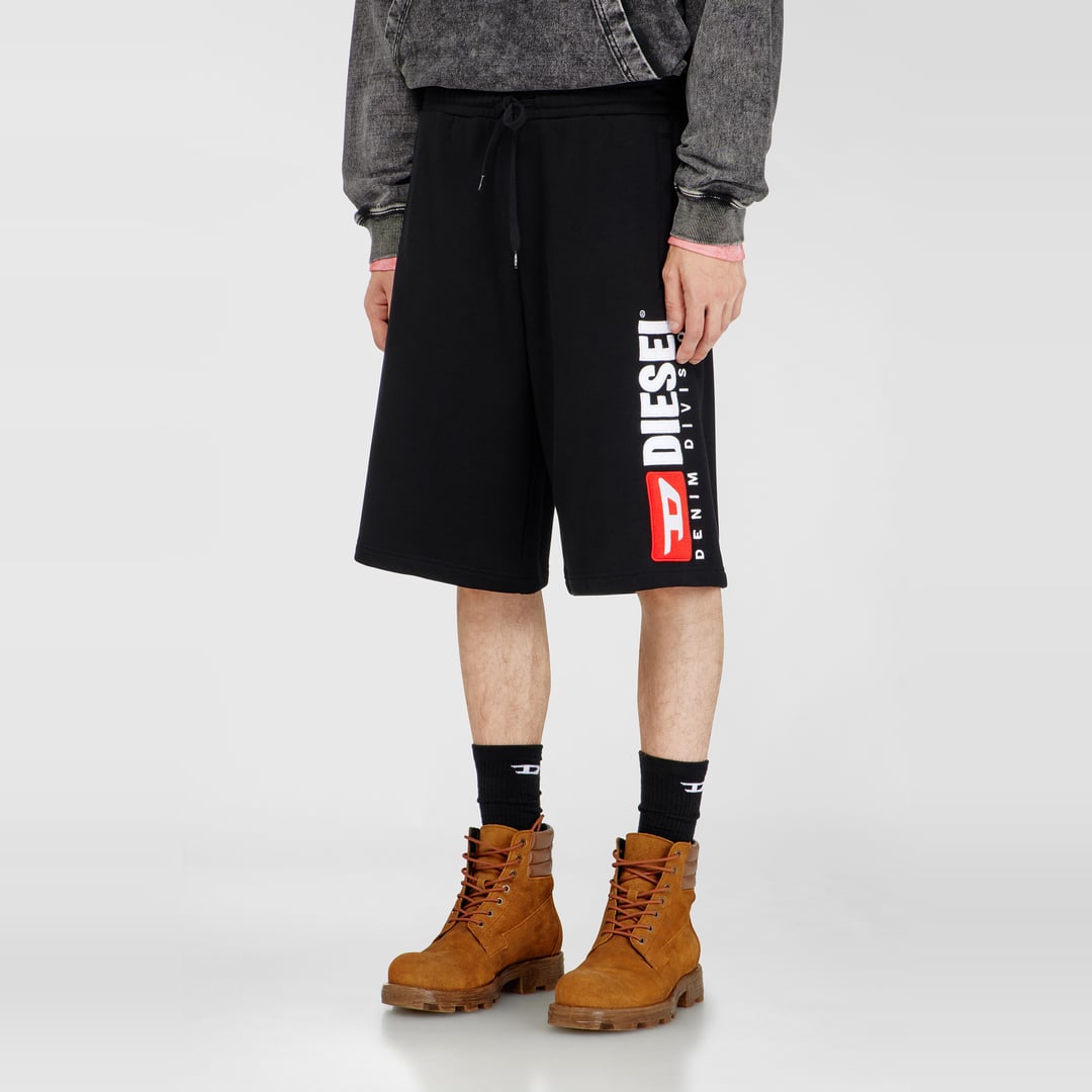 Diesel - Fleece shorts with maxi logo patch - Shorts - Man - Black