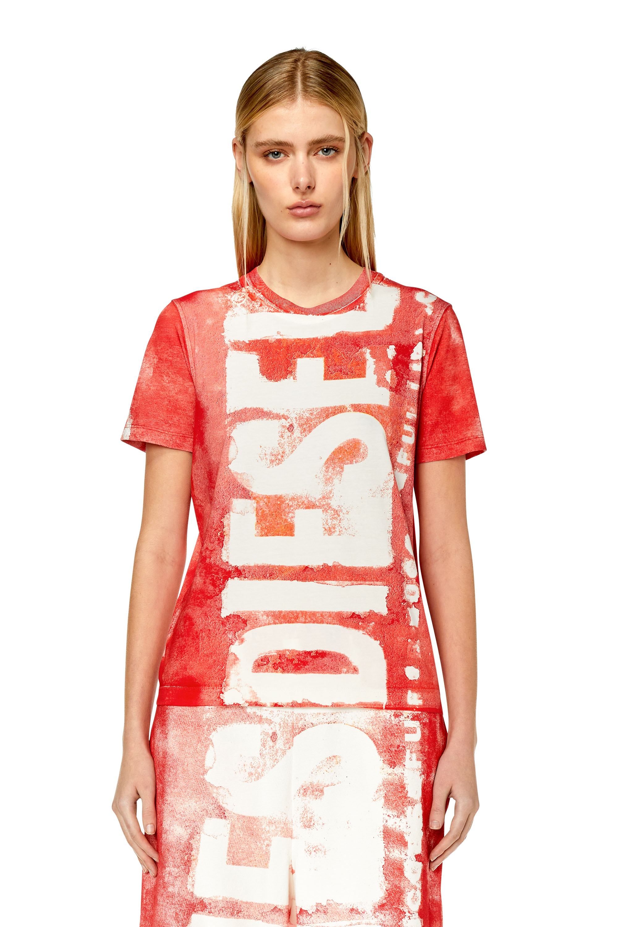 Diesel - T-shirt with bleeding-effect logo - T-Shirts - Woman - Red