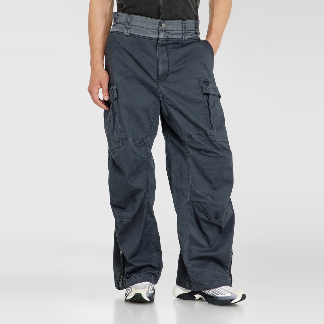 Diesel - Cargo pants in cotton and nylon - Pants - Man - Blue