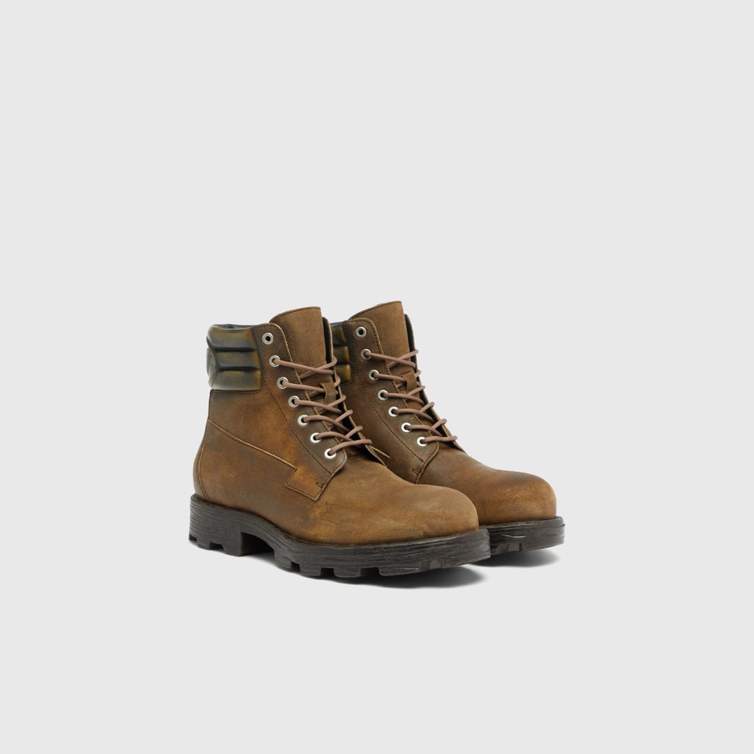Diesel - D-Hammer-Combat boots in distressed suede - Boots - Man - Brown