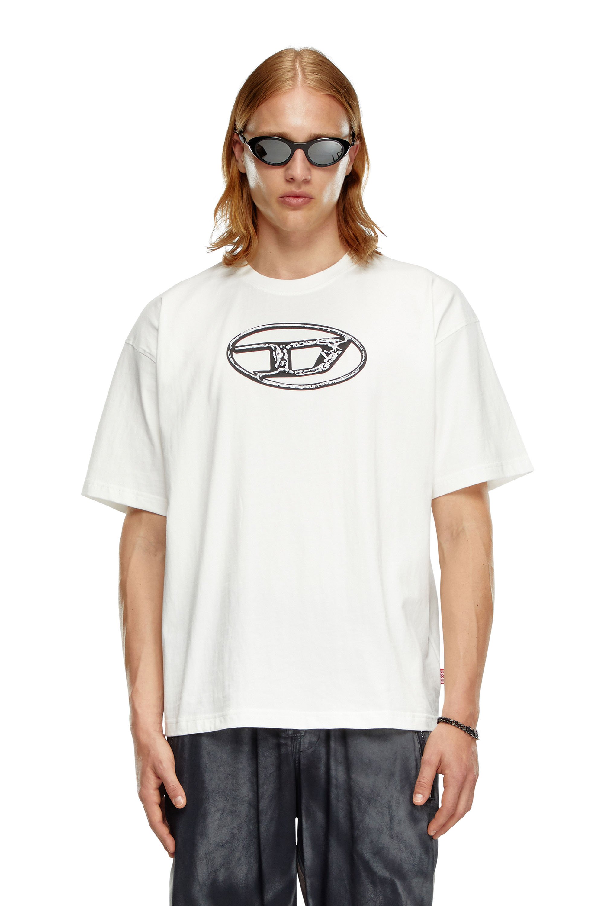 Diesel - T-shirt sfumata con stampa Oval D - T-Shirts - Uomo - Bianco