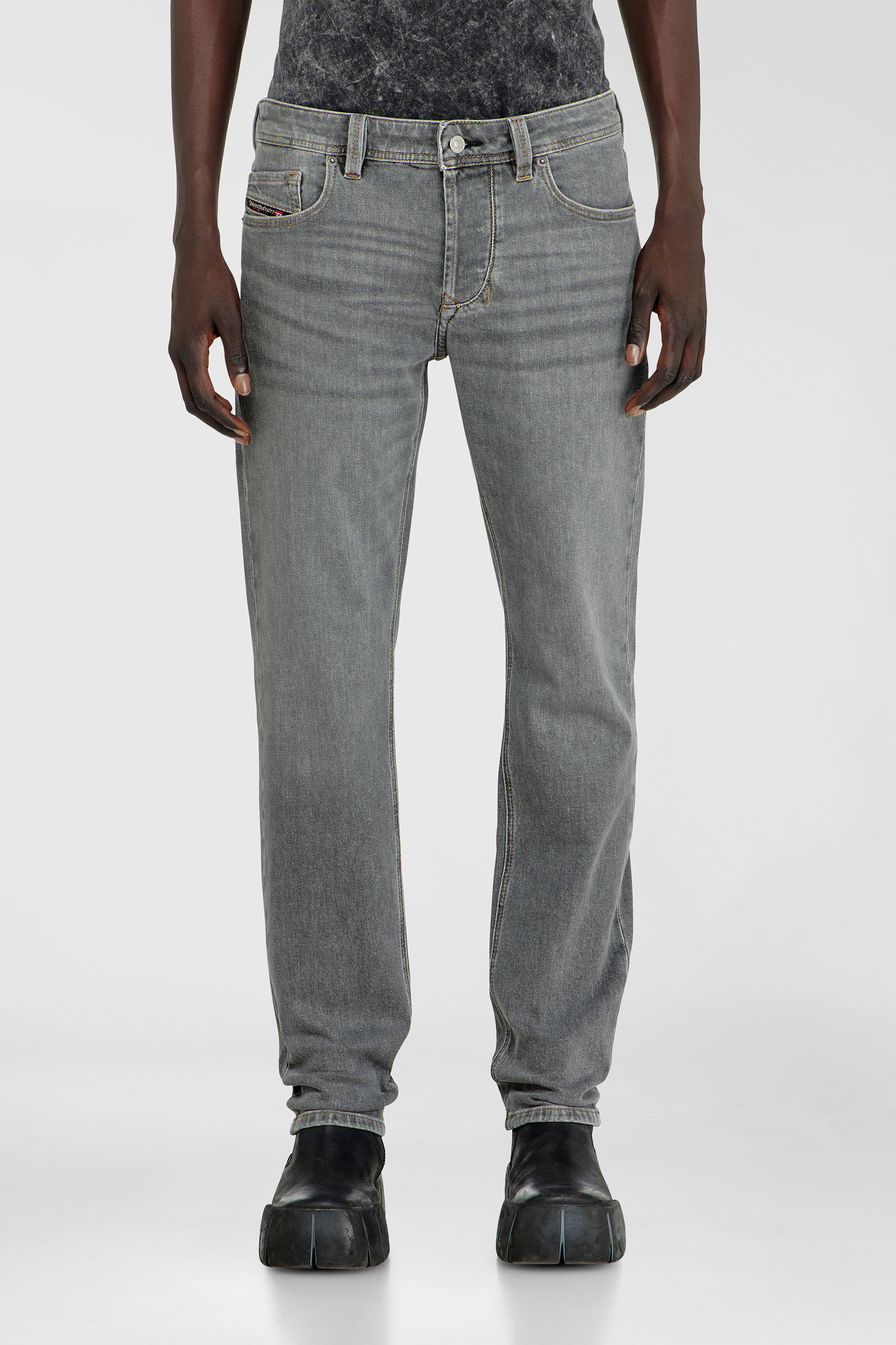 Diesel Regular Jeans Low Waist 1986 Larkee-Beex, Grey, Button fly