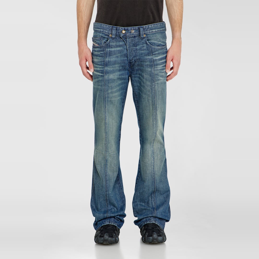 Diesel Bootcut Jeans Regular Waist 1998 D-Buck, Medium blue, Button fly