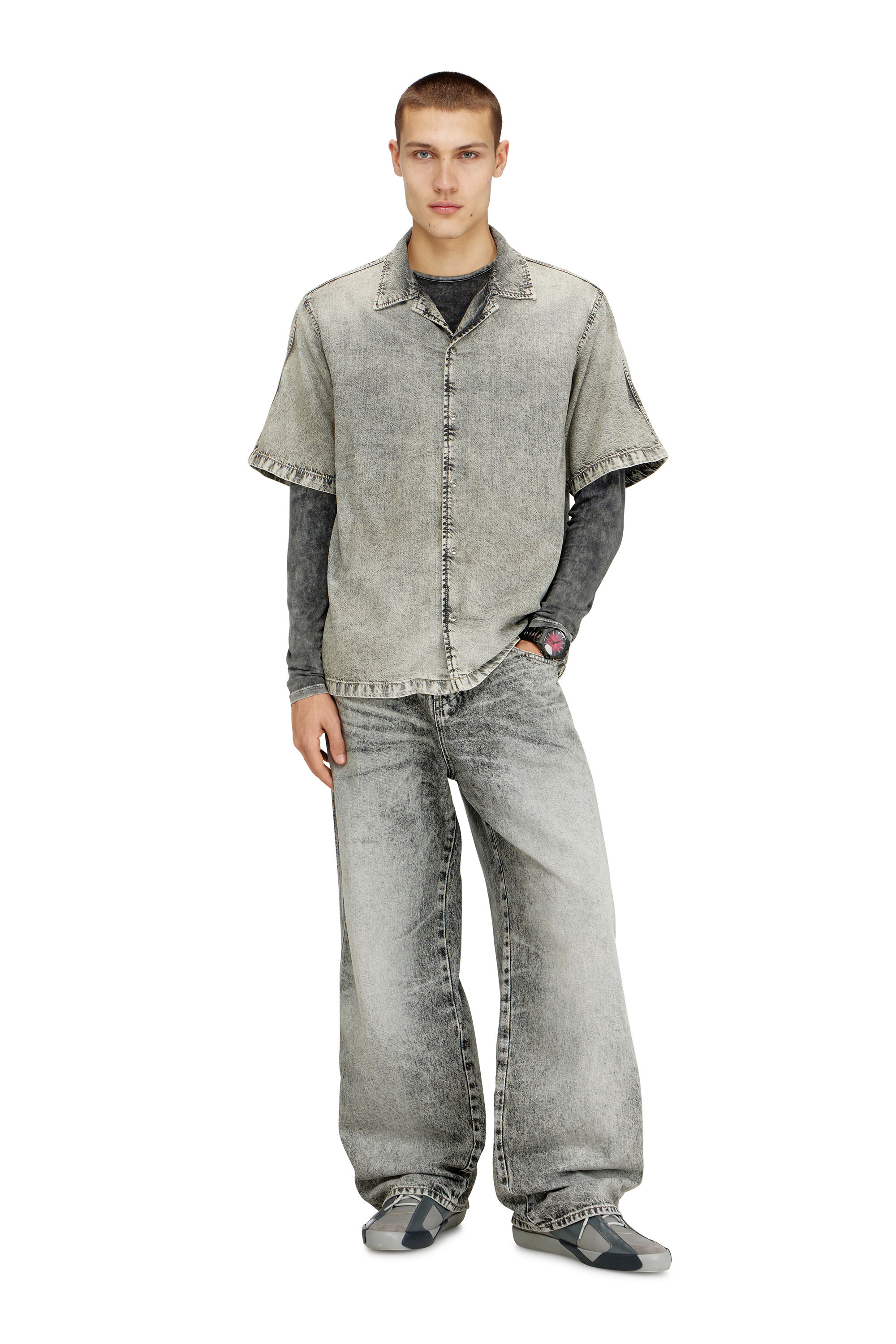 Diesel - D-NABIL-S8, Man's Short-sleeve shirt in fluid treated denim in Grey - 2