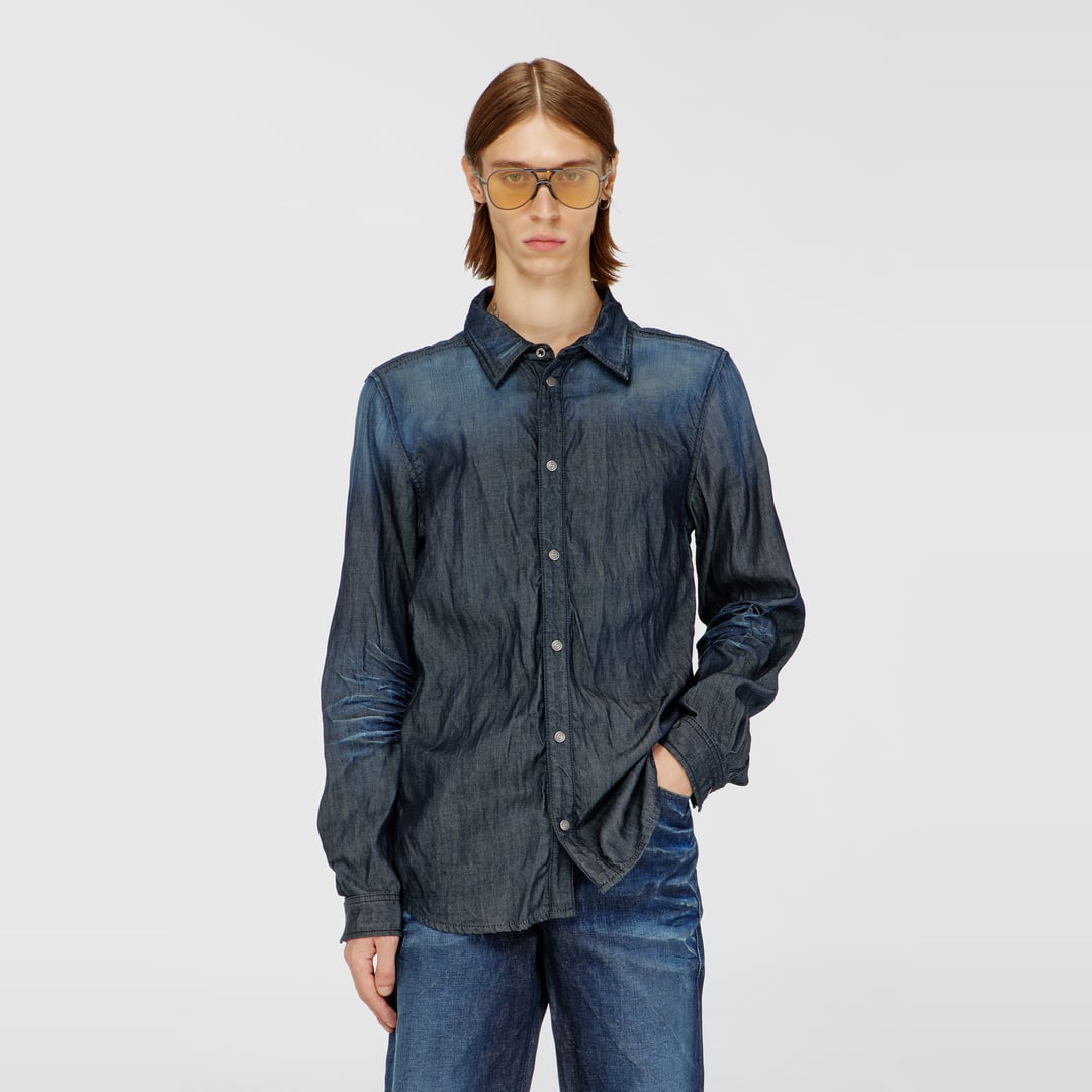 Diesel - Shirt in creased denim - Denim Shirts - Man - Blue