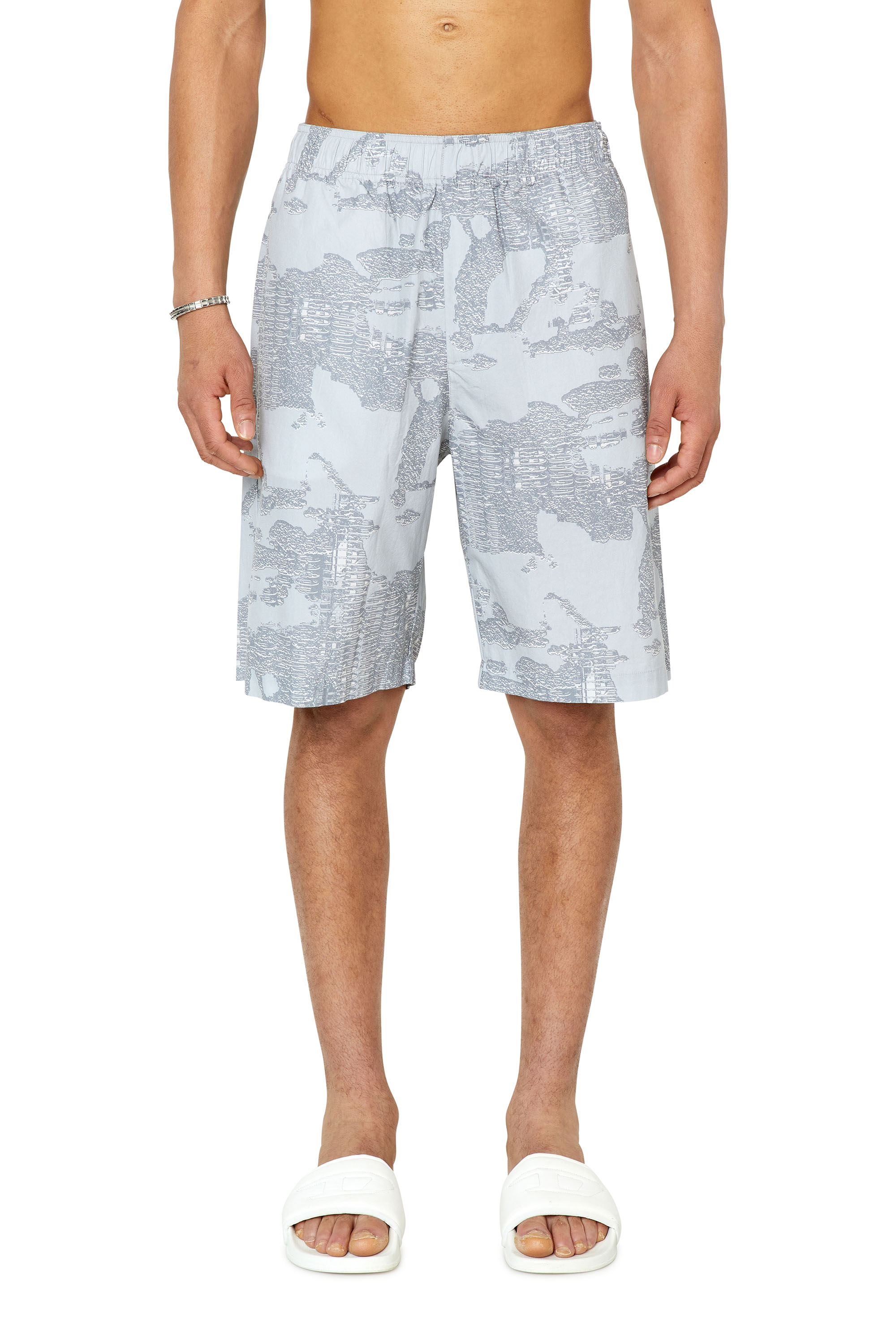 Diesel - Shorts con stampa camouflage pixellata - Shorts - Uomo - Grigio