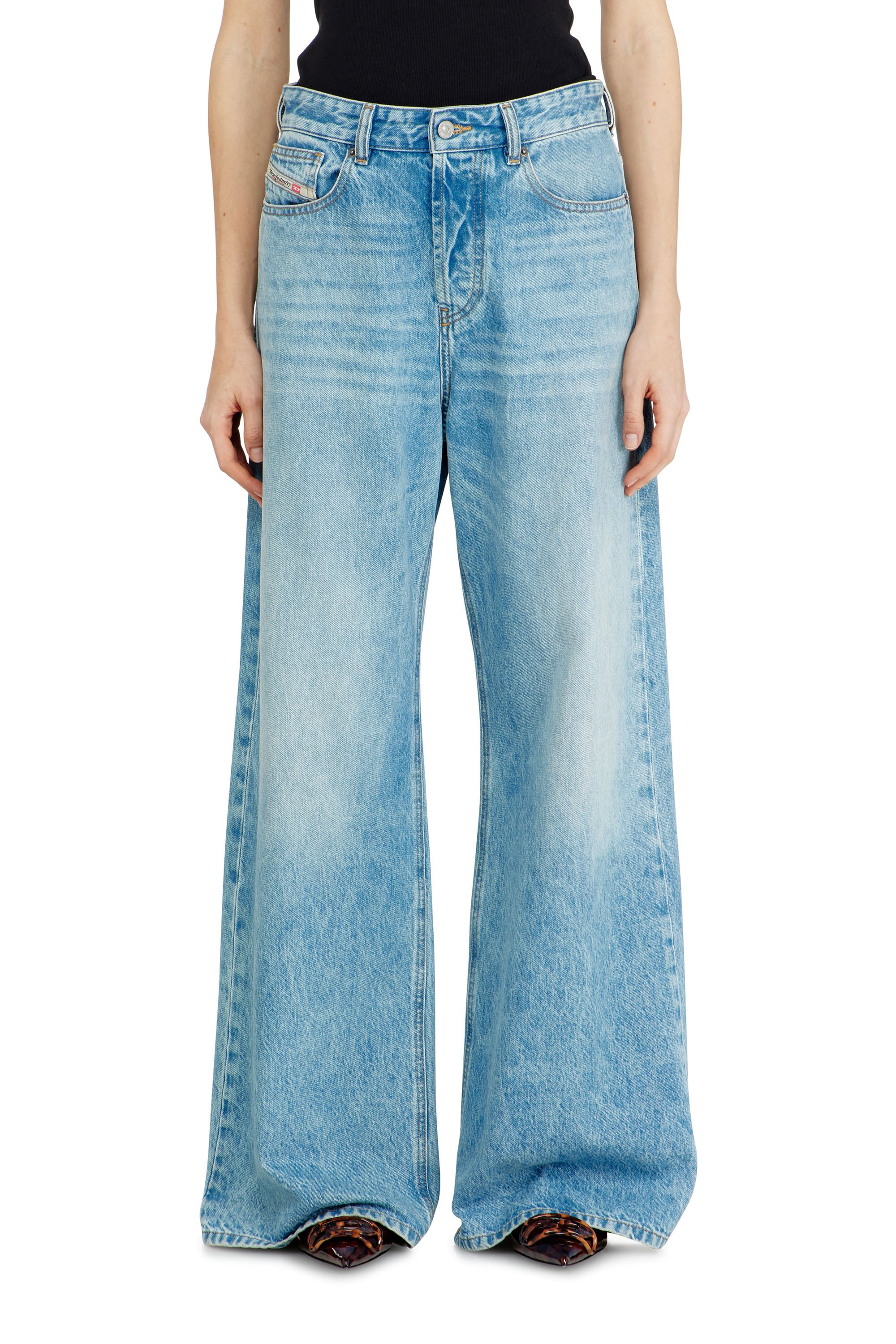 Diesel Unisex Blue Relaxed Jeans Low Waist 1996 D-Sire, Light Button Fly Size 28