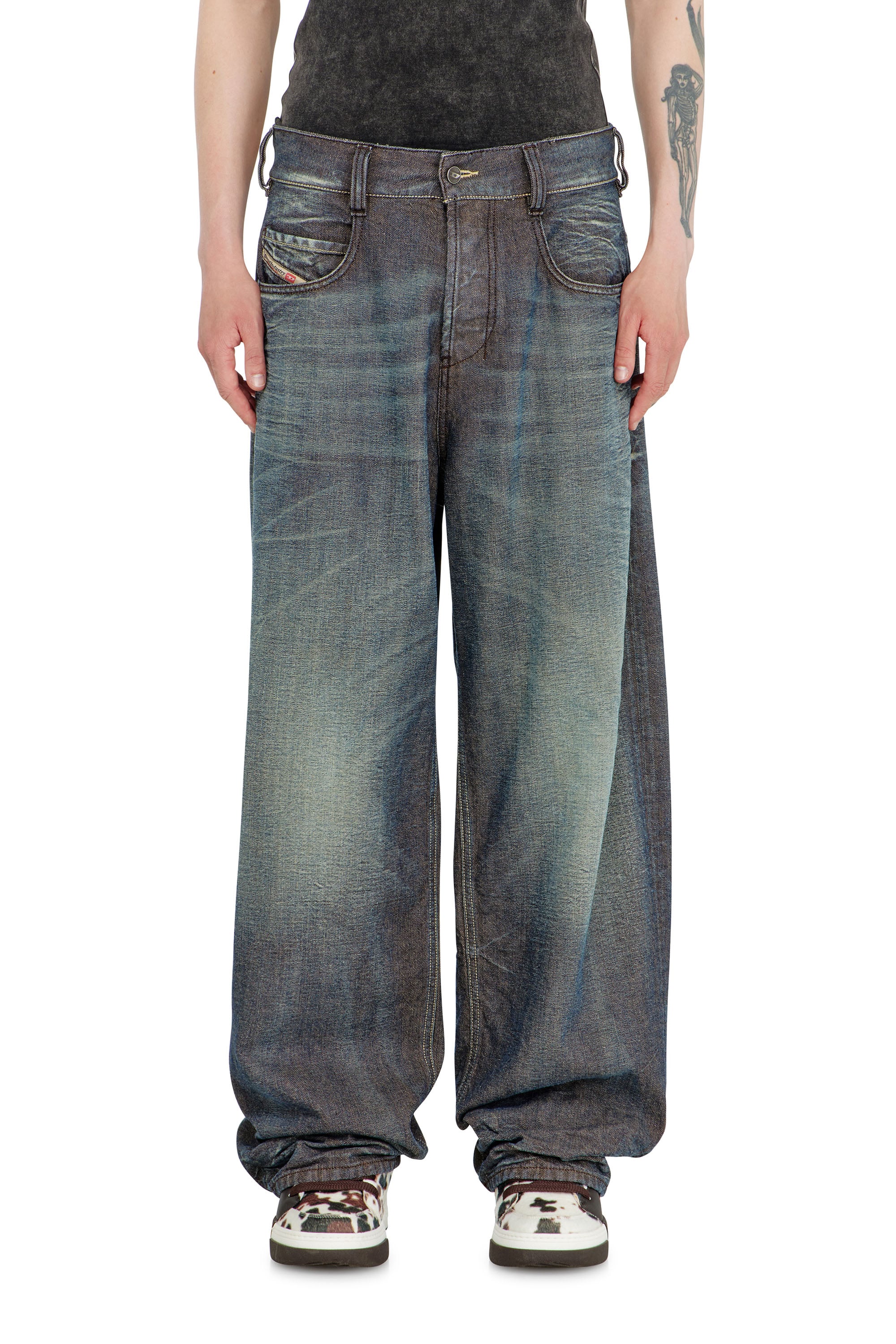 Diesel Unisex Blue Relaxed Jeans Regular Waist 1997 D-Enim-M,, Button Fly Size 36