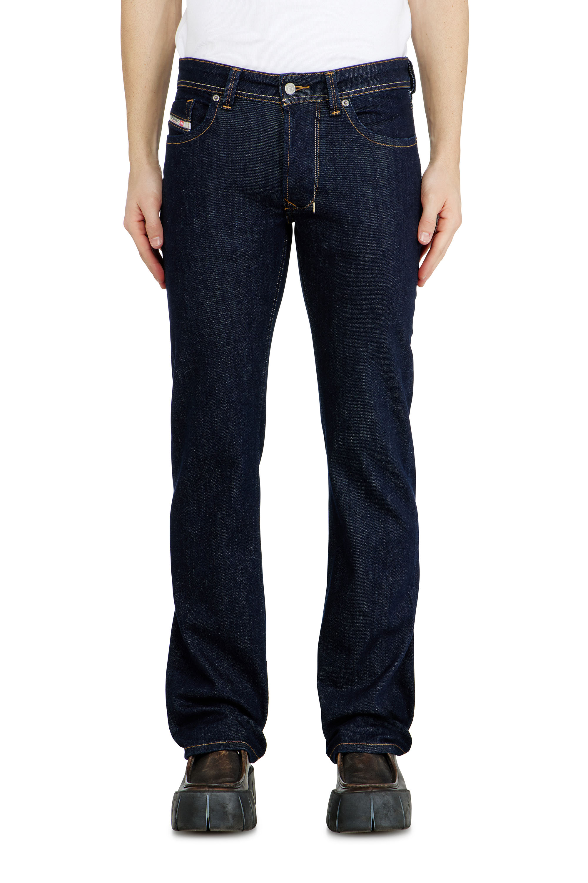 Diesel Men's Blue - Regular Jeans - 1985 Larkee - Jeans - Man Size 33