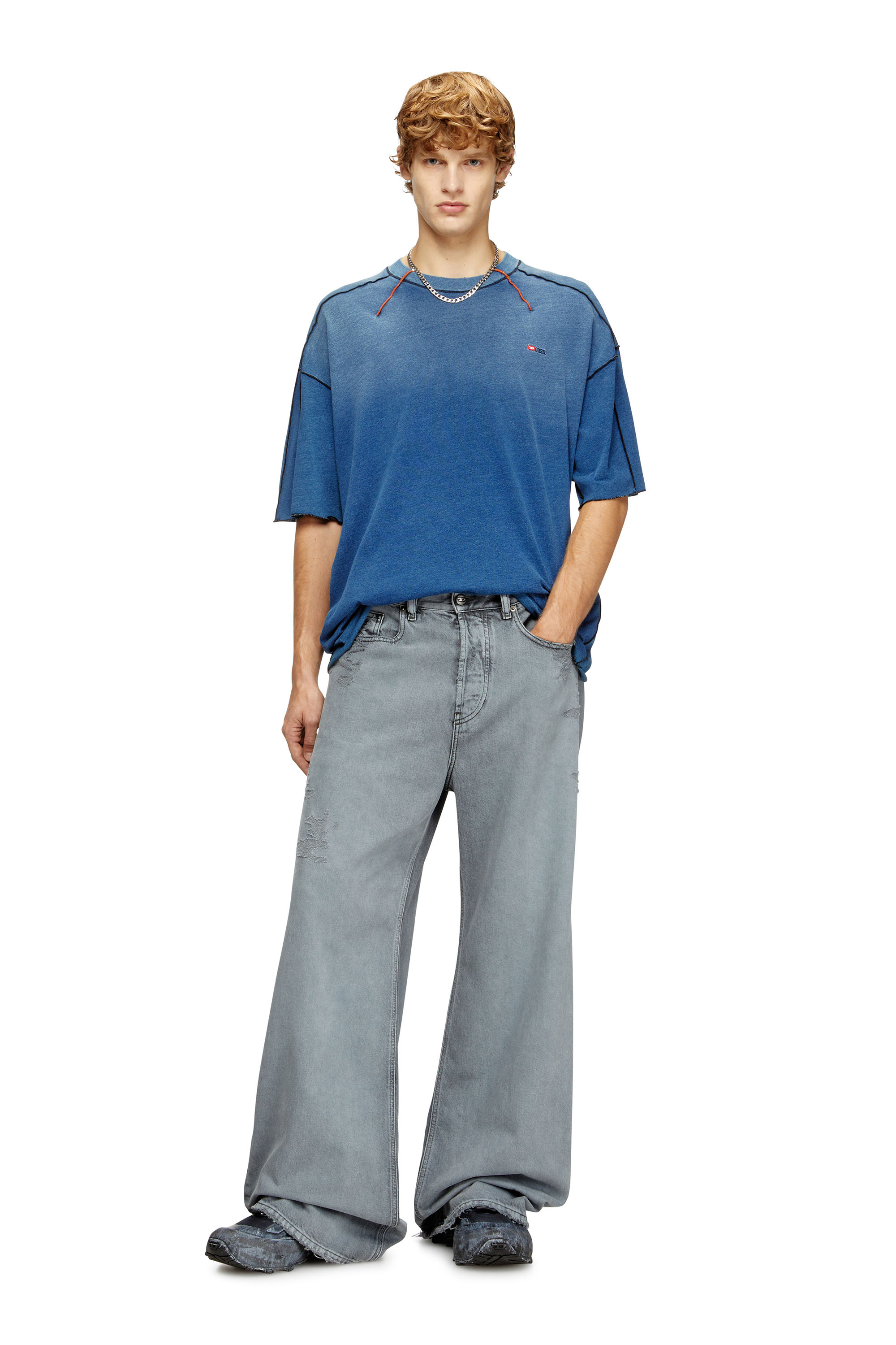 Diesel - T-CRAOXT, Man's Cotton T-shirt with contrasting overlock stitching in Blue - 1