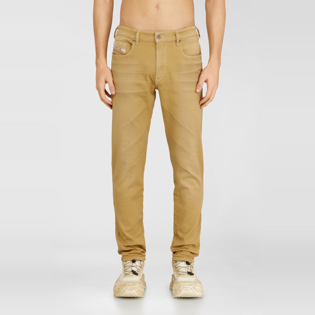 Diesel Slim Regular Waist 2062 D-Strukt Joggjeans, Colored, Zip fly